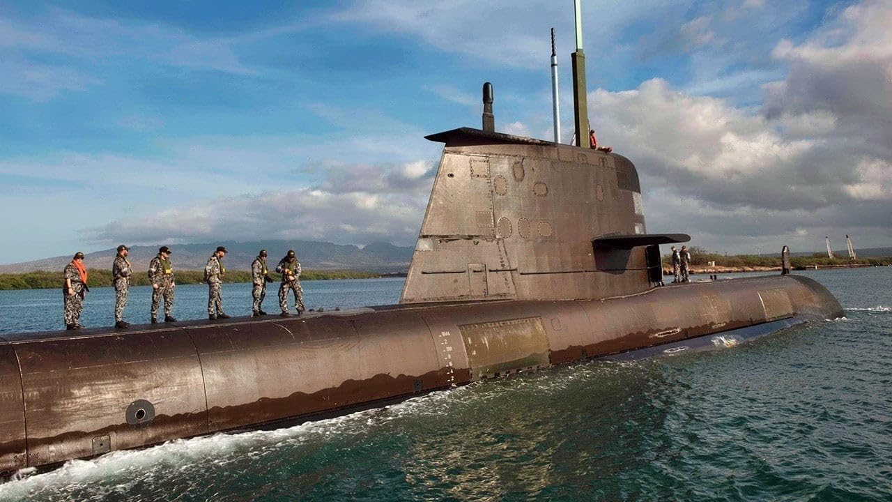 Old Modern Handicrafts Australian Collins Class Submarine 30 Inches Model (30L x 6W x 6H) – Handmade Nautical Décor Gift