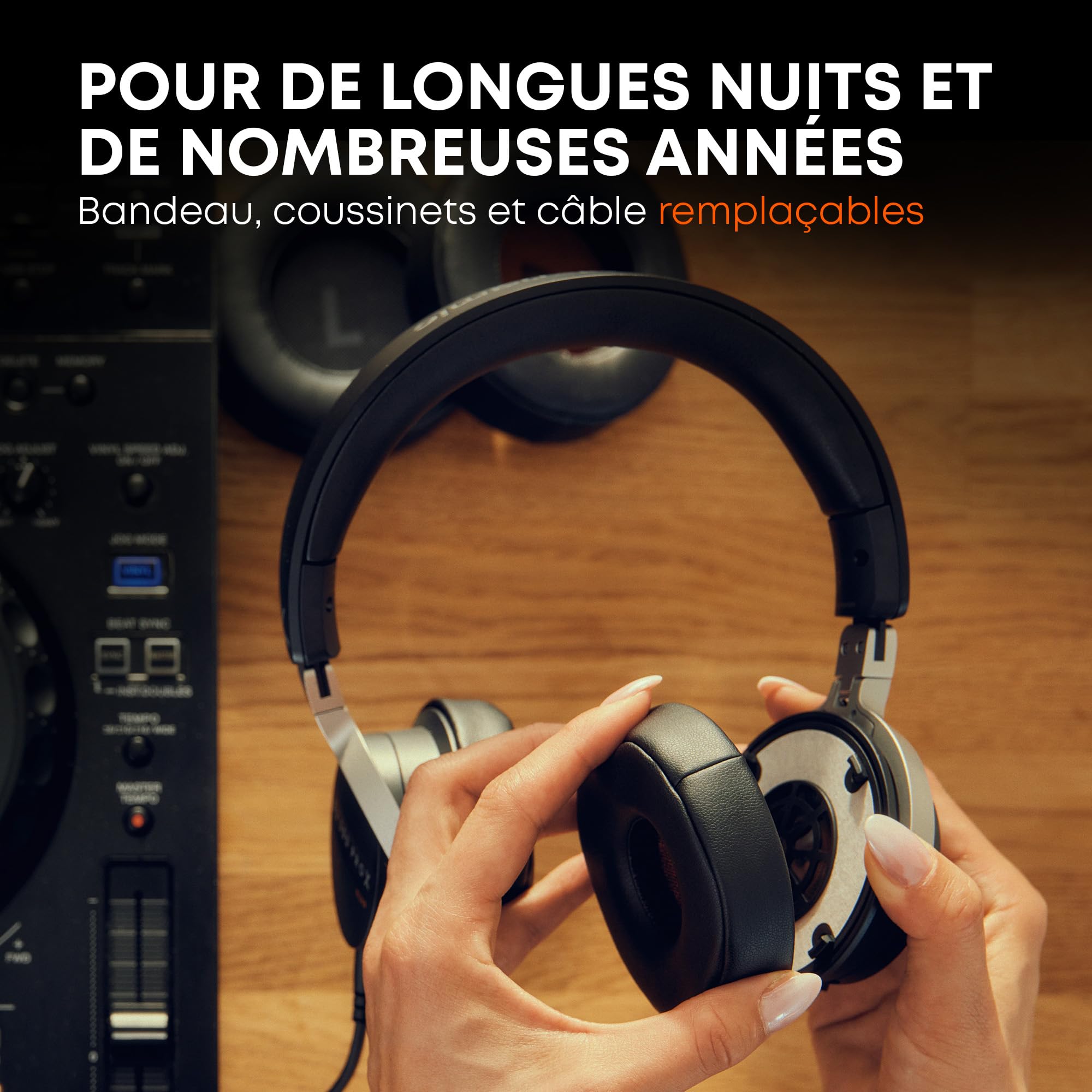 beyerdynamic DJ 300 Pro X Club Casque DJ Professionnel 2 en 1 avec Bonnets d'oreille Personnalisables et Conception fermée pour DJ Professionnels