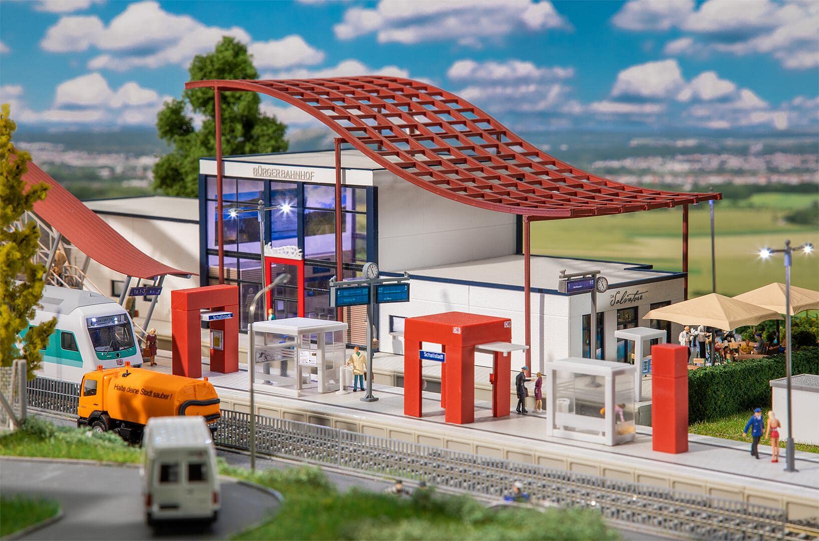 FALLER 110128 HO 1:87 Winterberg Citizens' Station - New 2022