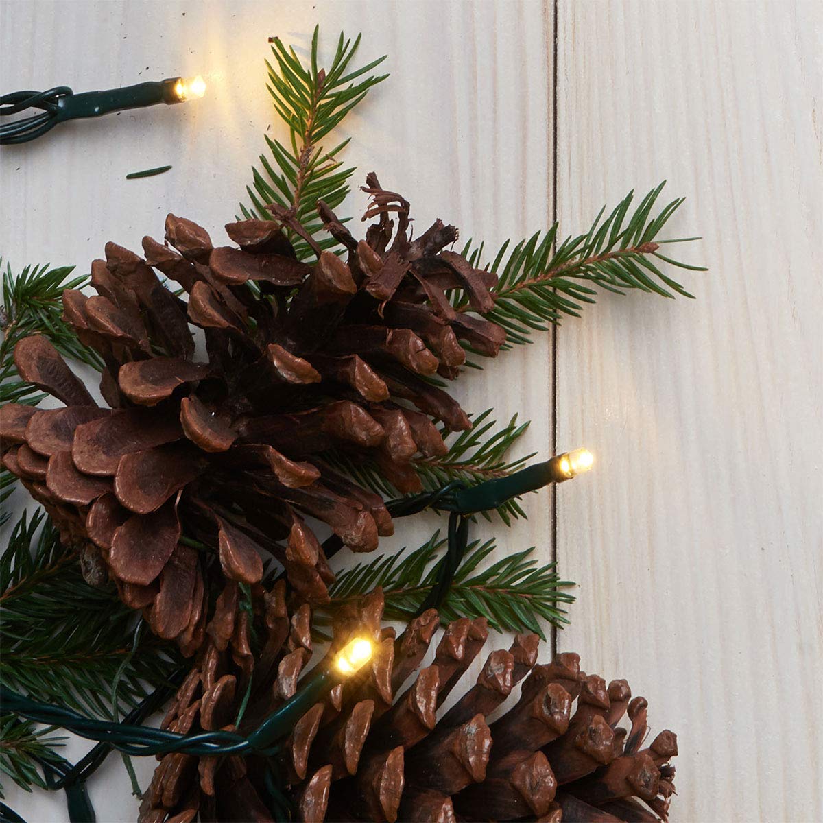 EMOS Guirlande lumineuse LED type Classic Blanc Chaud, longueur 50 m, 500 LED, 230 V avec prise, avec fonction de minuterie, pour un usage intérieur et extérieur, protection IP44, Sapin de Noël