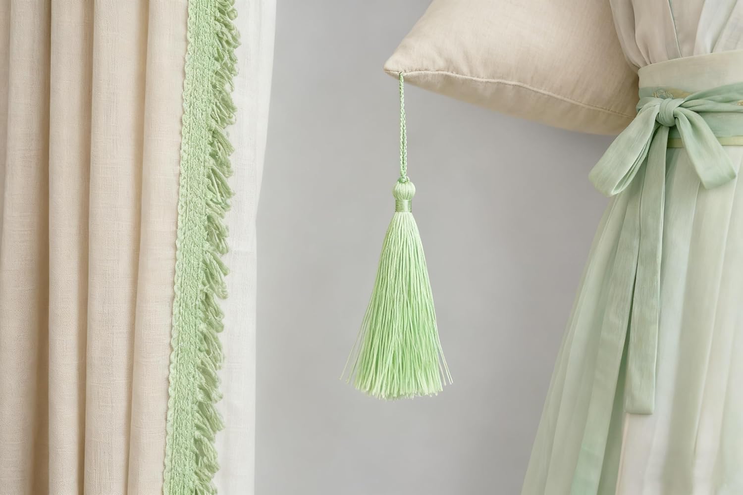 100Pcs 5 Inch Handmade Silky Tassels for Decor, Bookmarks(Light Green)