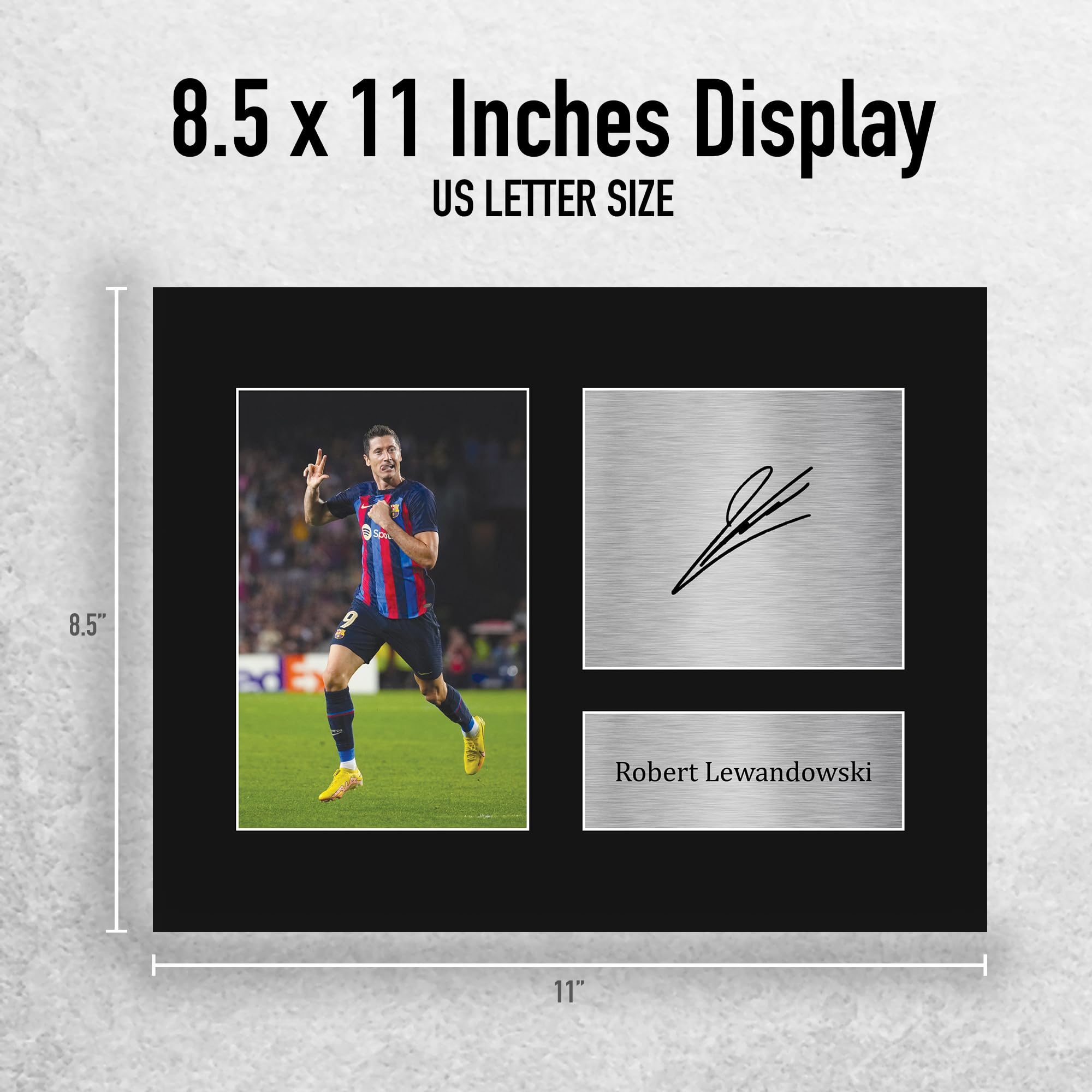 HWC Trading Robert Lewandowski Barcelona Gifts Printed Signed Autograph Picture for Soccer Fans and Supporters - US Letter Size