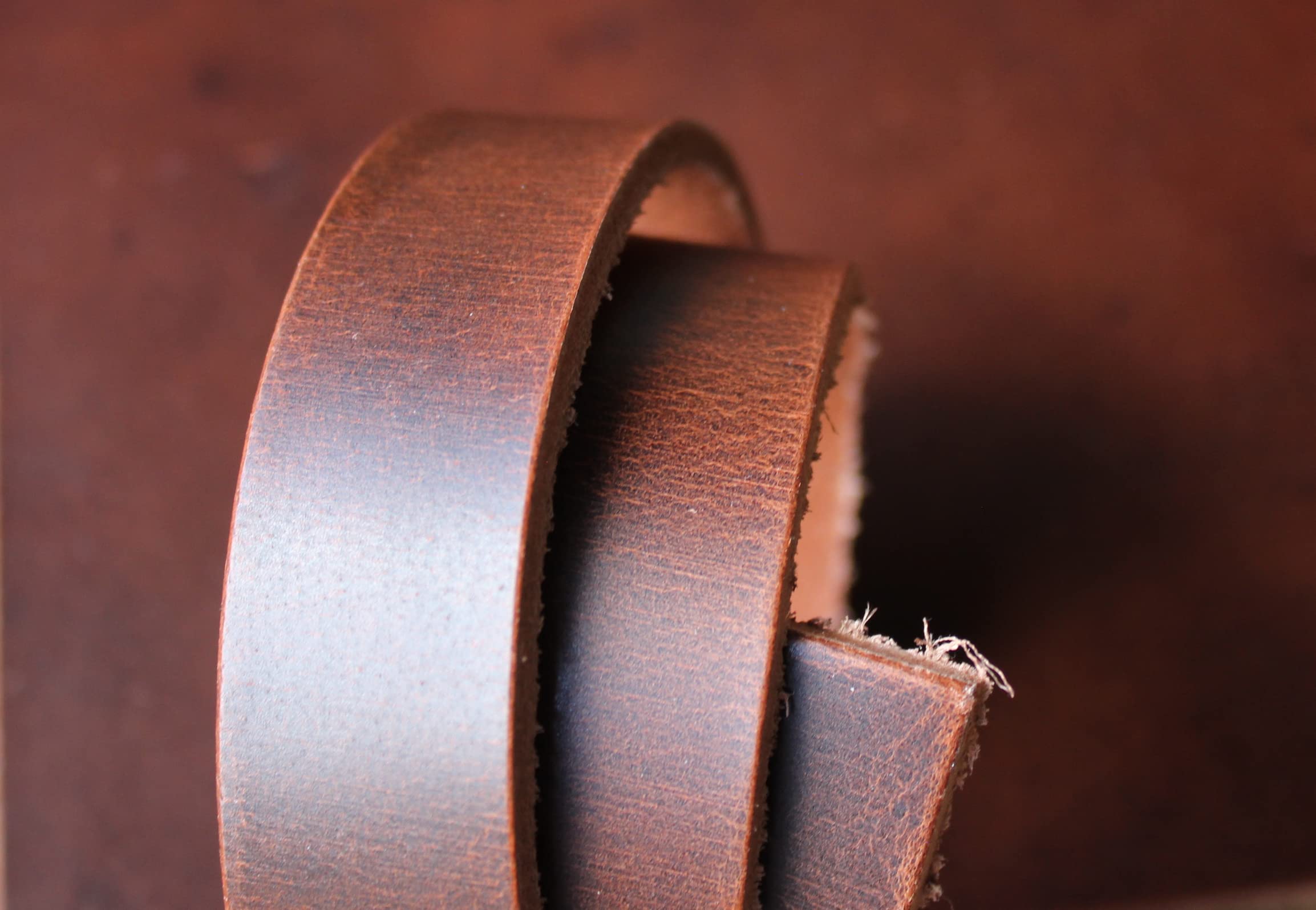 Cuir véritable puissant comme découpe | Pièces de cuir – Choix | Cuir épais antique, colonial – Cuir de buffle vintage marron/cognac/châtaignier