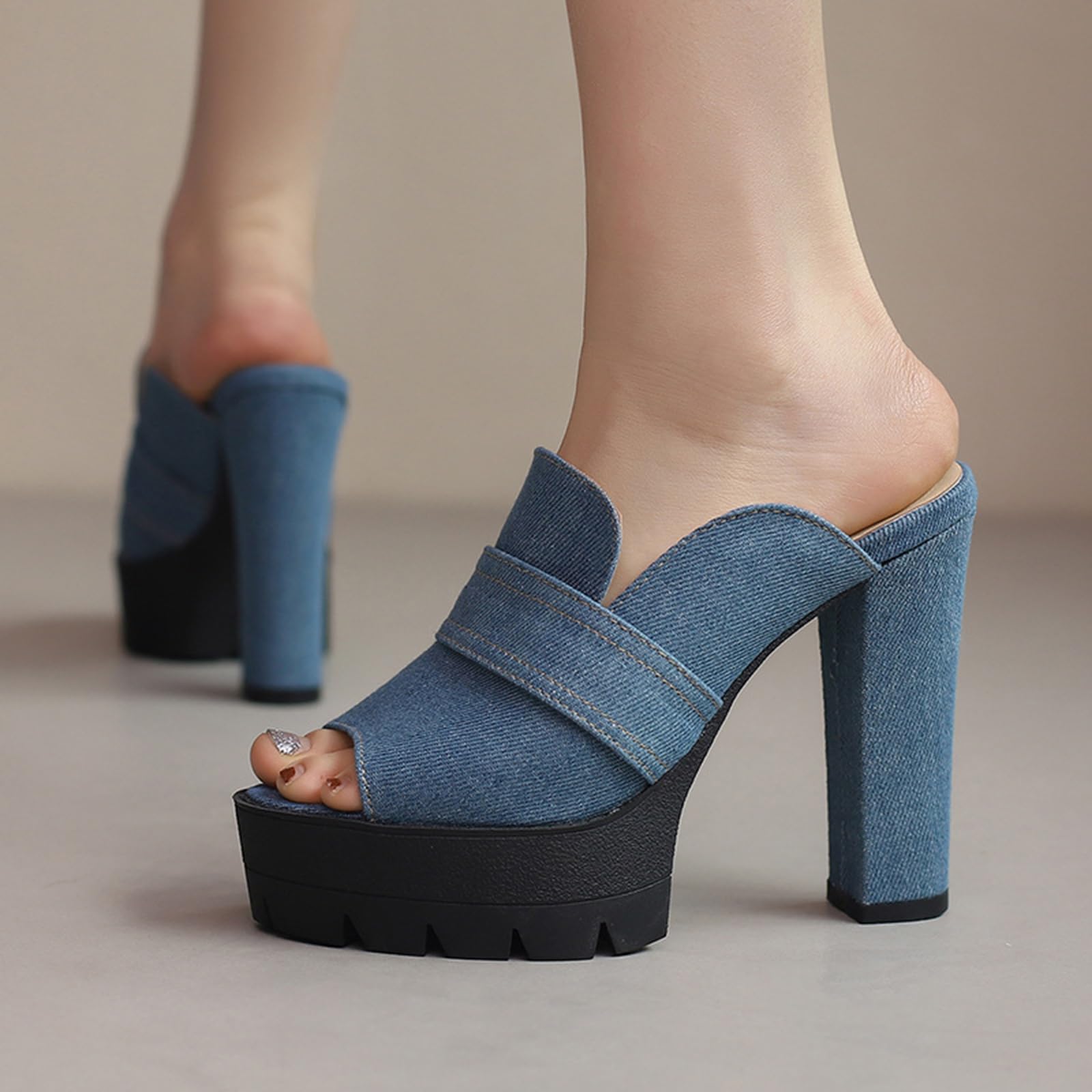 Mule Platform in Denim, Tacco a Blocco Spesso con Punta Aperta