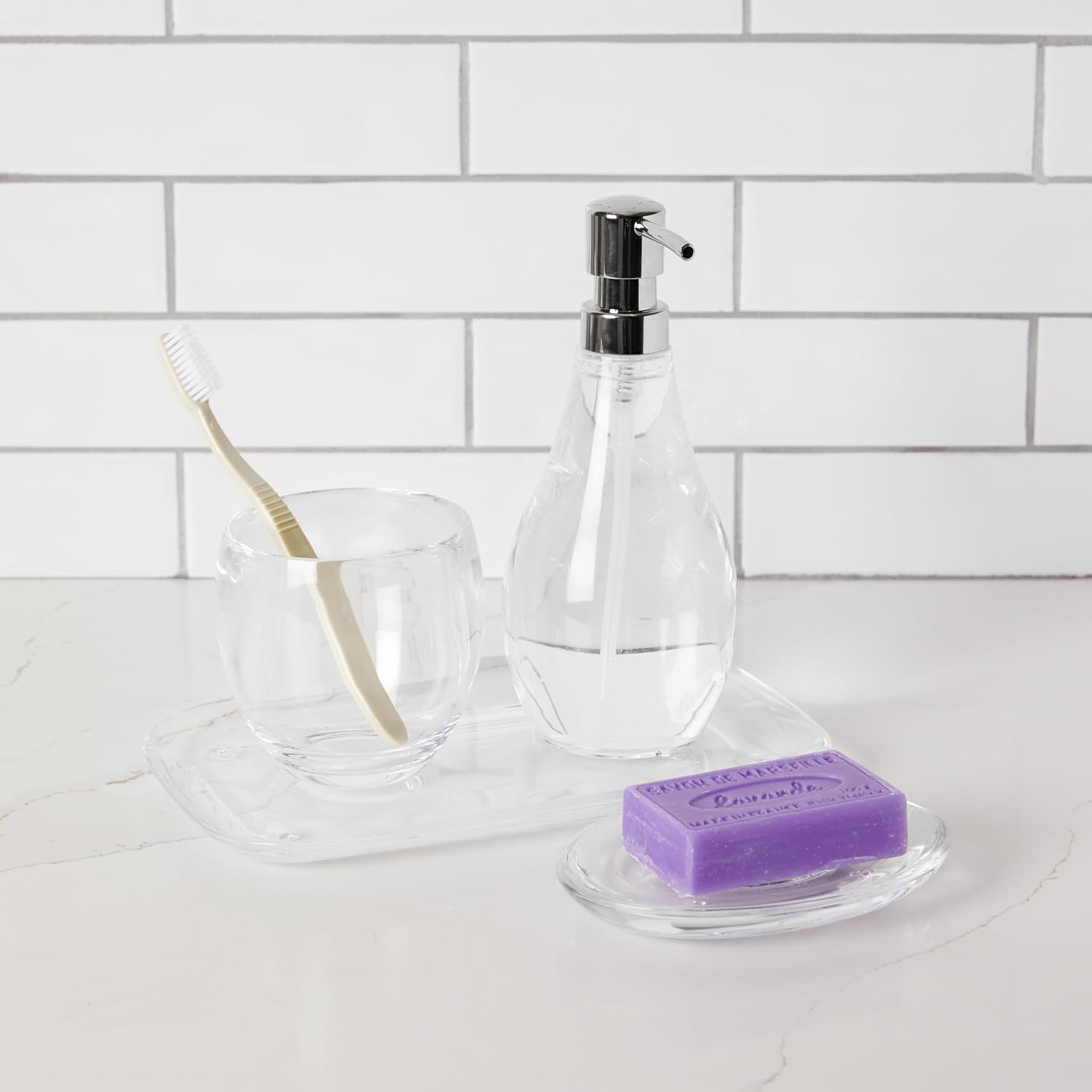 Umbra Droplet Tray Jewelry Display/Holder, Bathroom Accessory/Amenity Holder – Clear Acrylic, Looks Like Glass