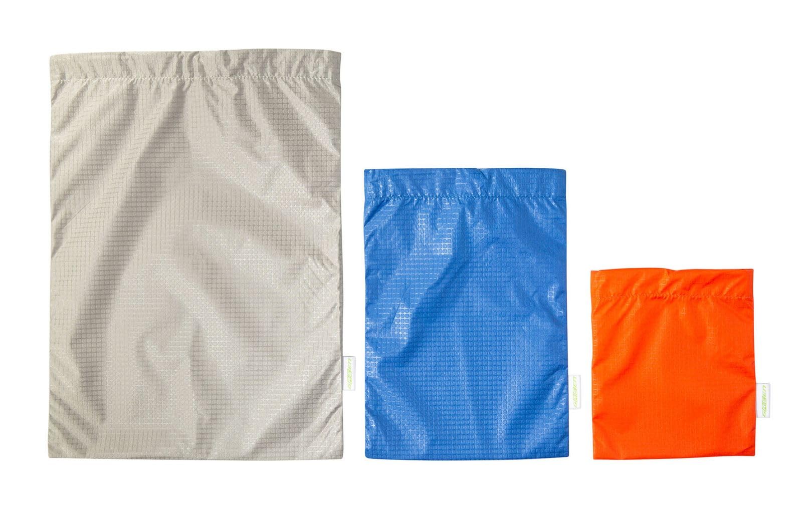Tatonka Packbeutel Stuff Sack Set (3 Stück) - Leichtes Packtaschen-Set in DREI verschiedenen Größen und Farben - Mit Schnürzug und Kordelstopper - Aus recyceltem Material (Grey/Blue/red)