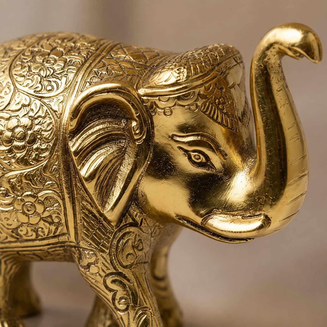 Gold Plated Elephant Showpiece - DreamKraft -2 Gold Plated Elephant Showpiece - DreamKraft -2