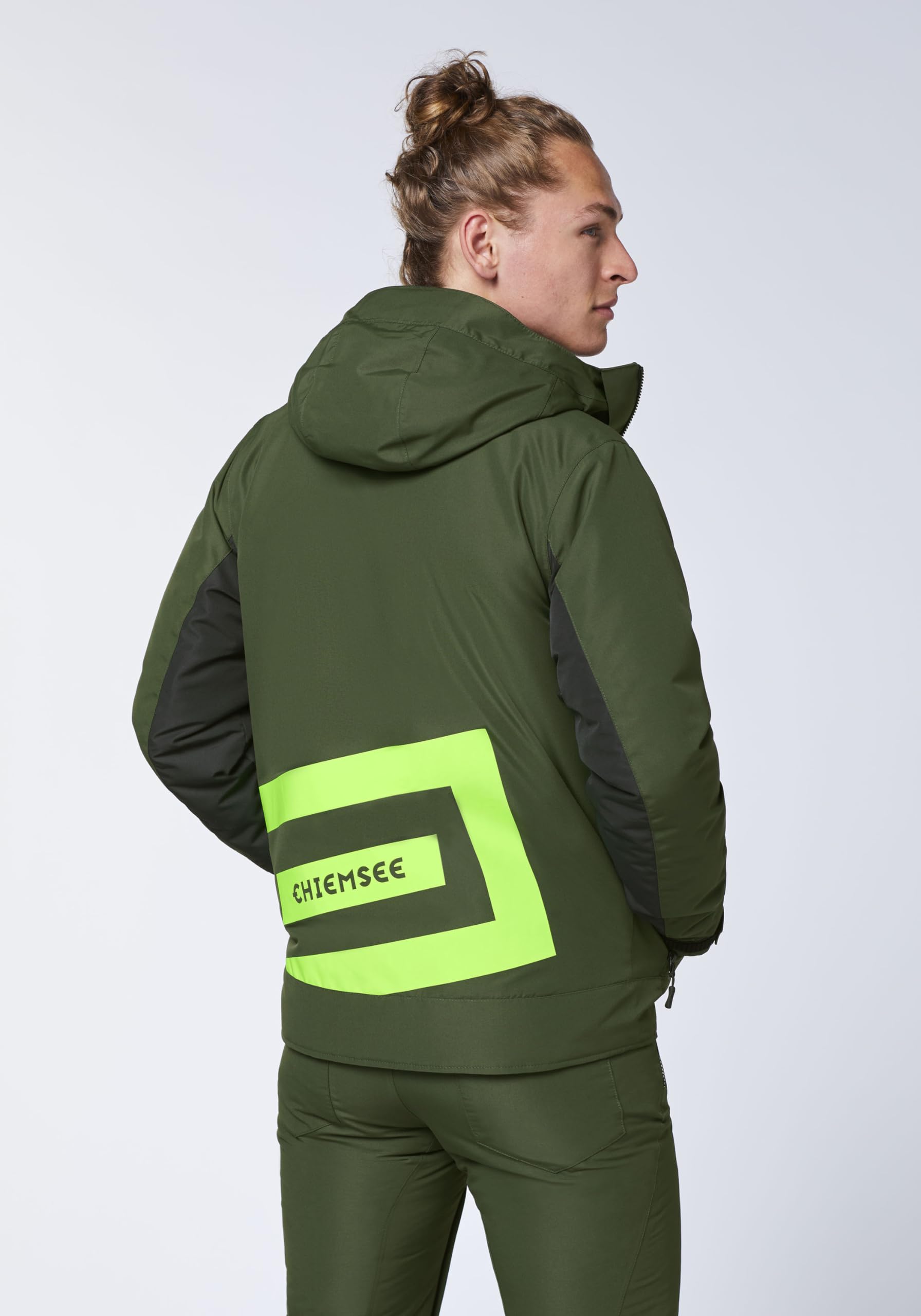 CHIEMSEE Plus Minus Ski Jacket, 19-0417 Kombu Green : Amazon.de