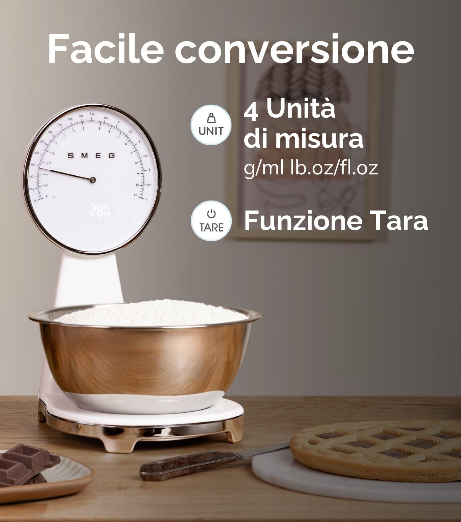 Smeg, Bilancia da Cucina Digitale e Analogica KSF01PGWW, Ciotola in Acciao Inox 1,8L Removibile, Quattro Unità di Misura g/ml e lb.oz/fl.oz, con Funzione Tara, Portata Massima 5kg, Verde Pastello