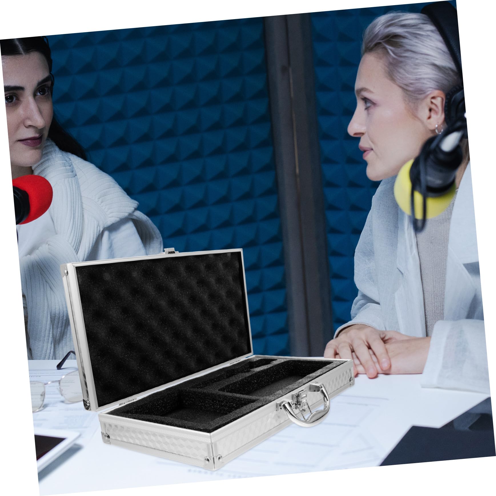 Custodia Protettiva Multiuso e Microfono Wireless in Lega di Alluminio Spugna Interna Valigetta Robusta Uso Esterno Cantanti e Microfoni Portatili