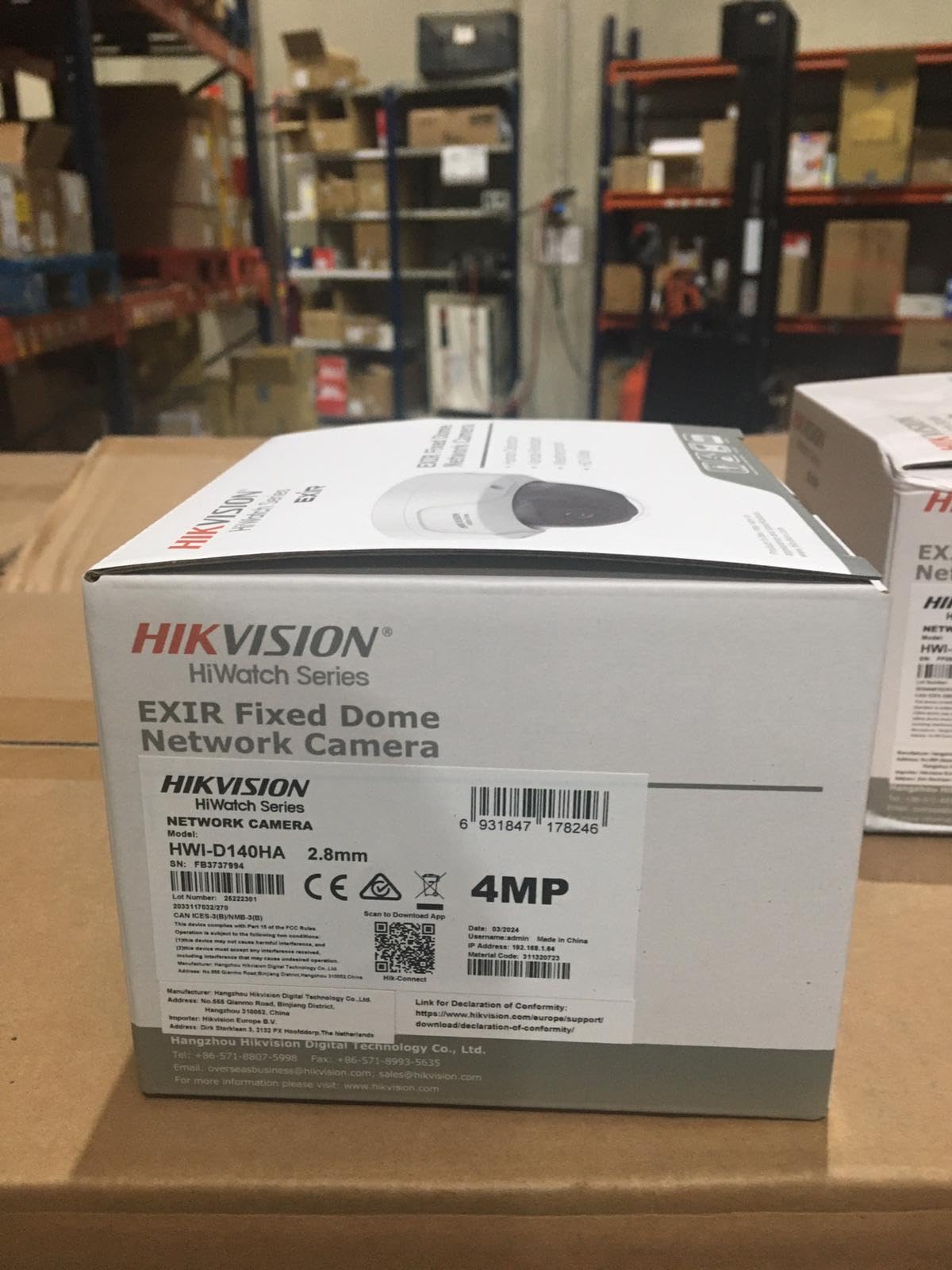 Hikvision HWI-D140HA - Domo IP 4MP antivandálico de Exterior - Color Blanco