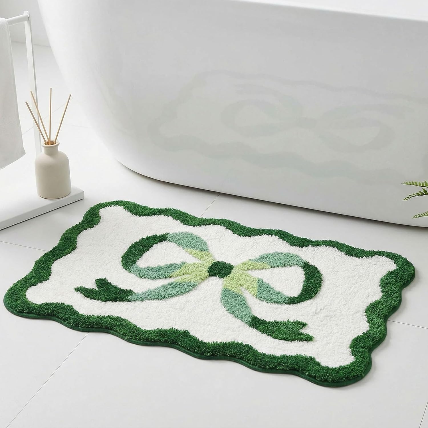 Sage Green Bow Bath Mat, 20'' x 32'' Scalloped Bath Rug for Bathroom, Cute Green Bathroom Rug, Non Slip Absorbent Washable Microfiber Mat, Aesthetic Olive Green Bath Mat for Tub