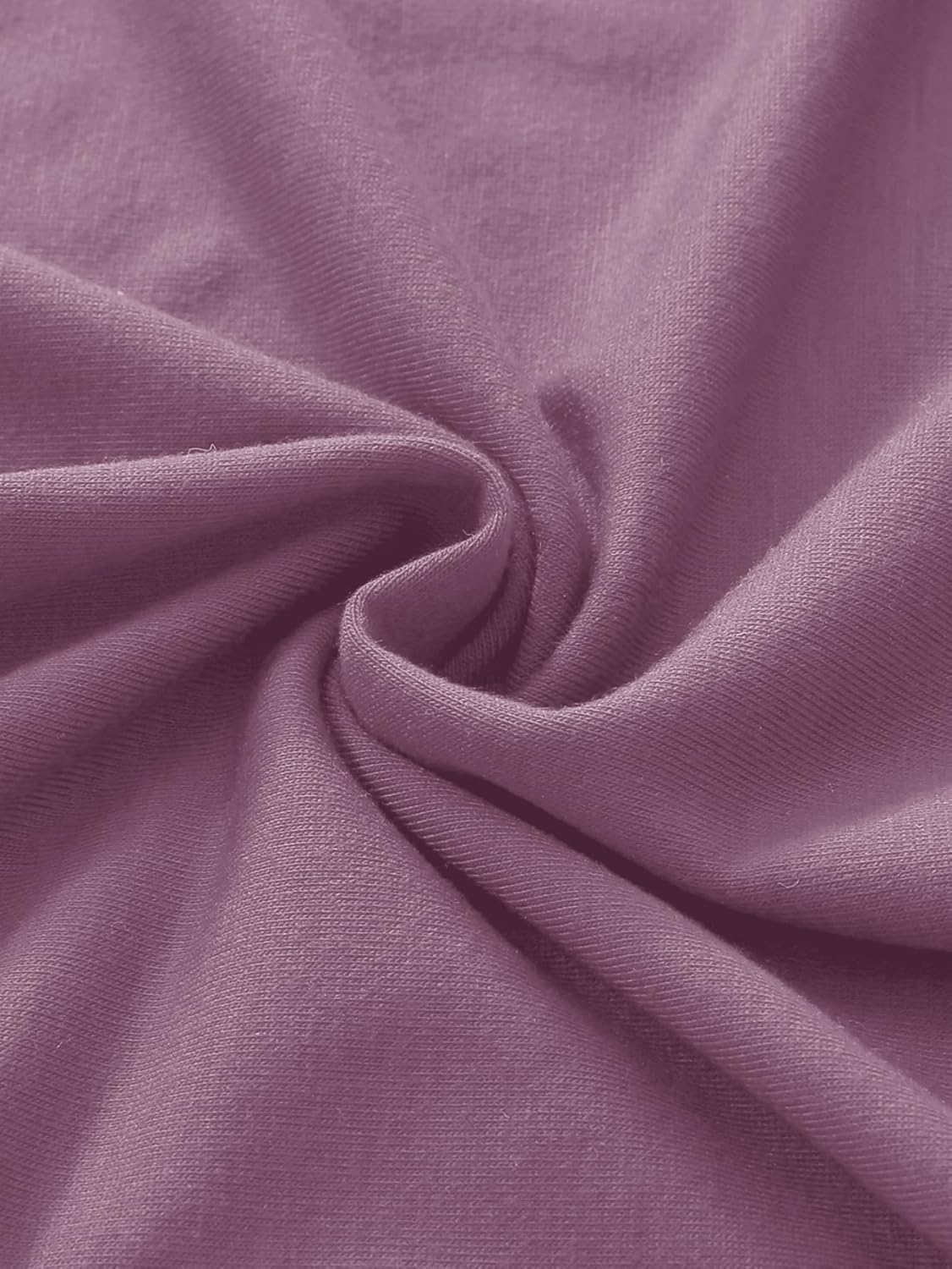 HONG HUI Women's Pajama Set Sleepwear Tops with Capri Pants Casual and Fun Prints Pajama Sets - Image 7