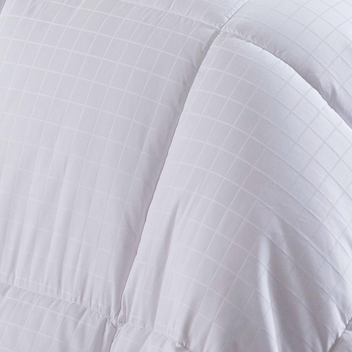 Royal Tradition Goose Down Comforter Medium Weight/Warmth (California King Size) 100-Percent Cotton Shell, Dobby Checkered Pattern, Standard Goose Down Fill, All Seasons Duvet Insert