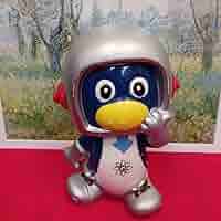 昭和レトロ　珍品　ナショナルエアコン　キャラクター　宇宙服　ペンギン陶器　貯金箱 昭和レトロ 珍品 ナショナルエアコン キャラクター 宇宙服