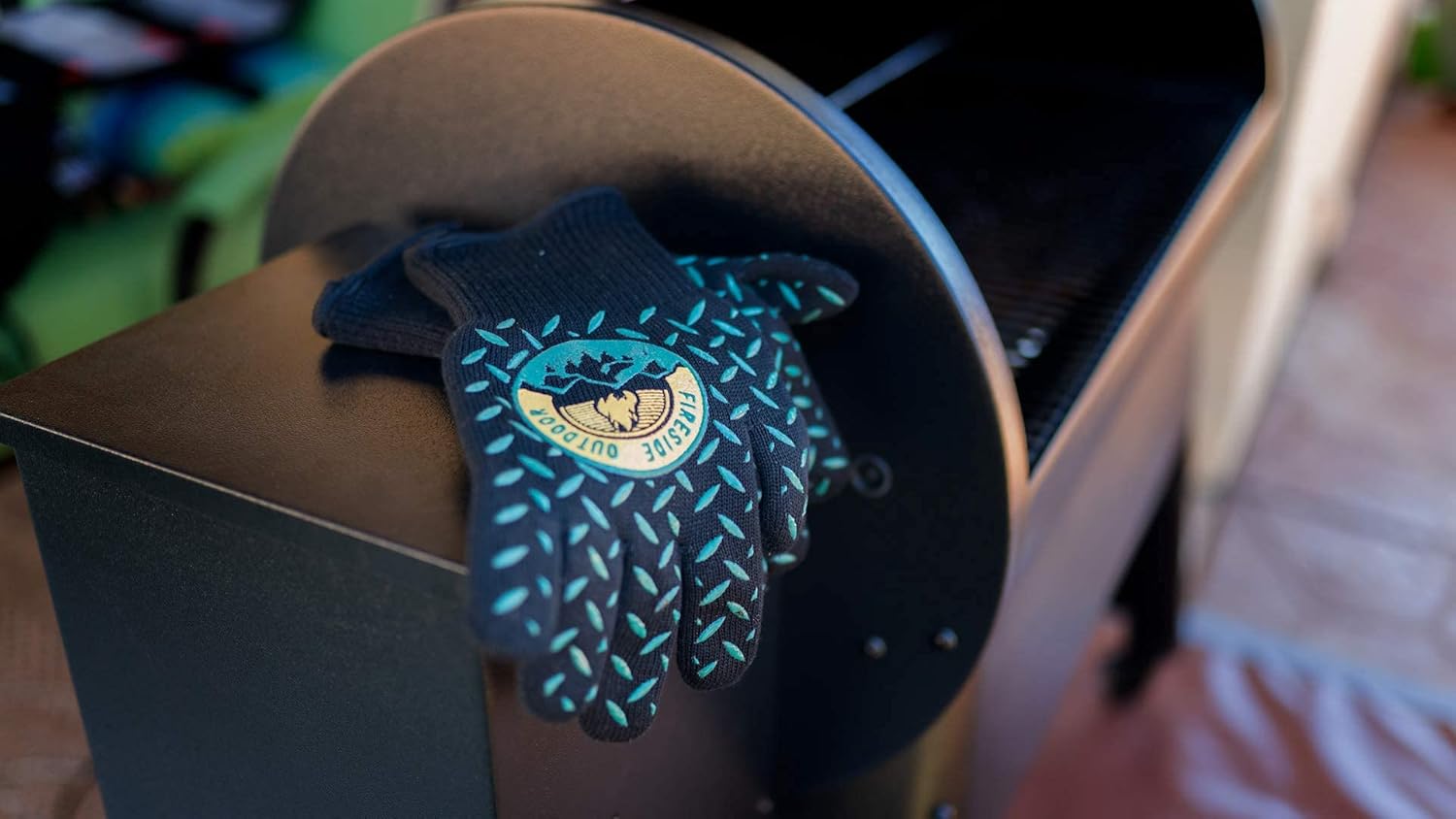 Fireside Thermal Resistant Gloves - Fire Resistant Up to 932F - Great for BBQ or Kitchen Cooking! (Left/Right Pair) : Patio, Lawn & Garden