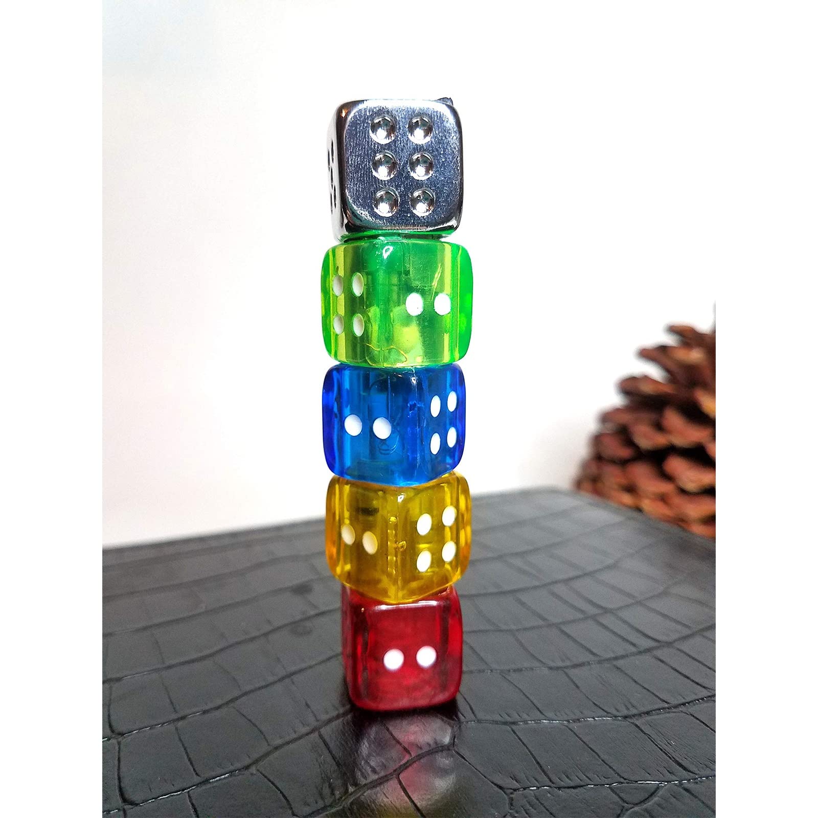 Amazon.co.jp: サイコロ型ブタンライター、かわいくて面白いライター