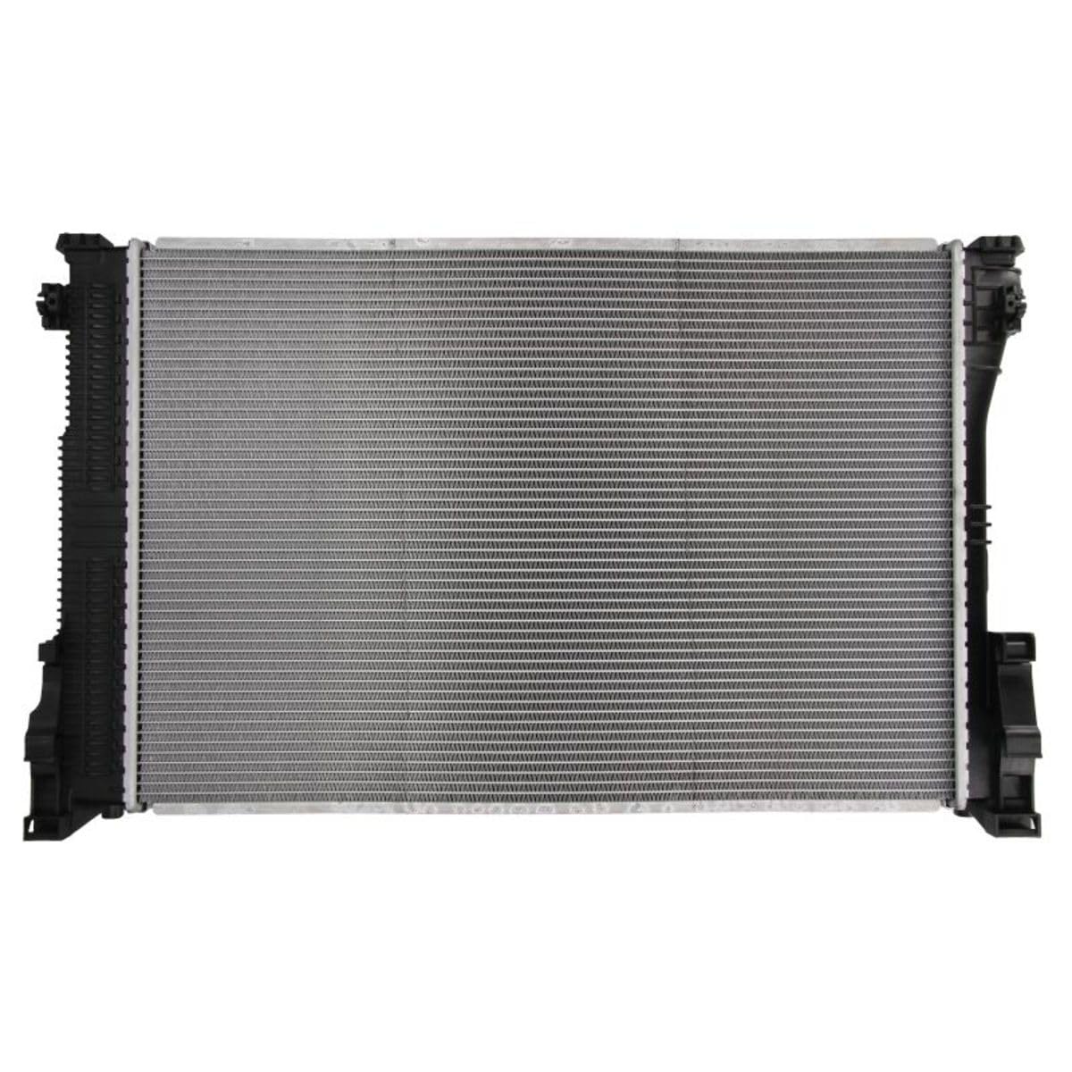 NISSENS Radiatore, Raffreddamento motore 67162 Compatibile con: MERCEDES-BENZ C-CLASS, C-CLASS Coupe, C-CLASS T-Model, CLS, CLS Shooting Brake, E-CLASS, E-CLASS Cabriolet, E-CLASS Coupe