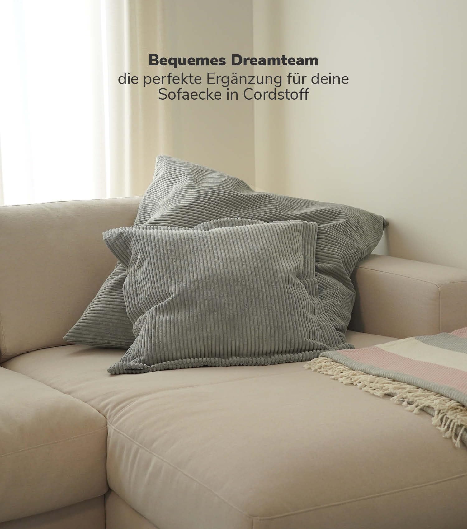 mokebo XXL Sofakissen 'Das Anschmiegsame', gemütliches Riesenkissen, XXL Kissen oder Jumbokissen mit Cordbezug, auch als Couchkissen, Liegekissen oder Bodenkissen in Beige, 90x90x10 (B/H/T in cm)