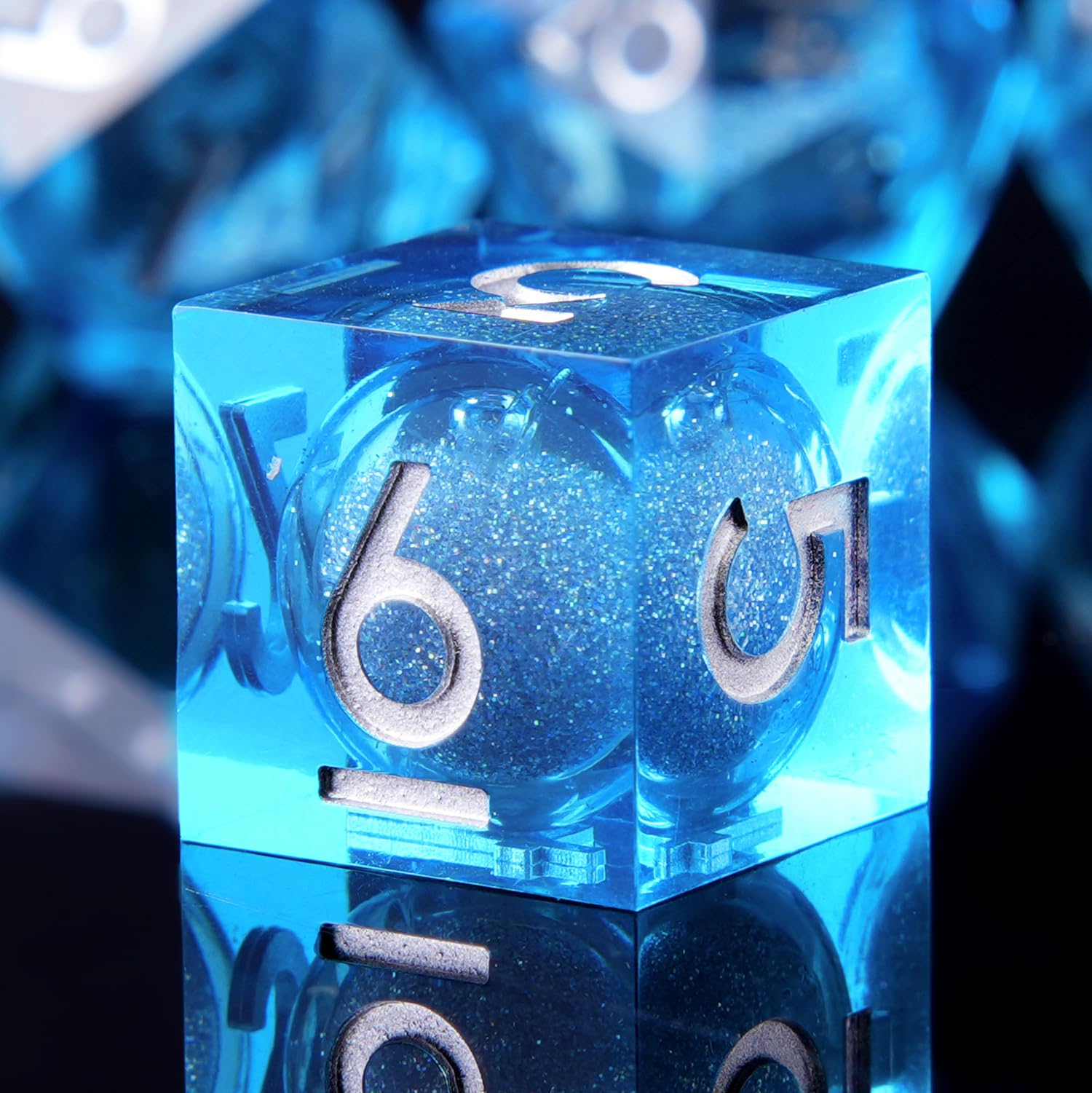 YEMEKO Handmade Liquid DND Dice Set, Liquid Core DND Dice Quicksand Ball, 7 Accessories Dice for Dungeons and Dragons, RPG Polyhedral Resin Sharp Edge