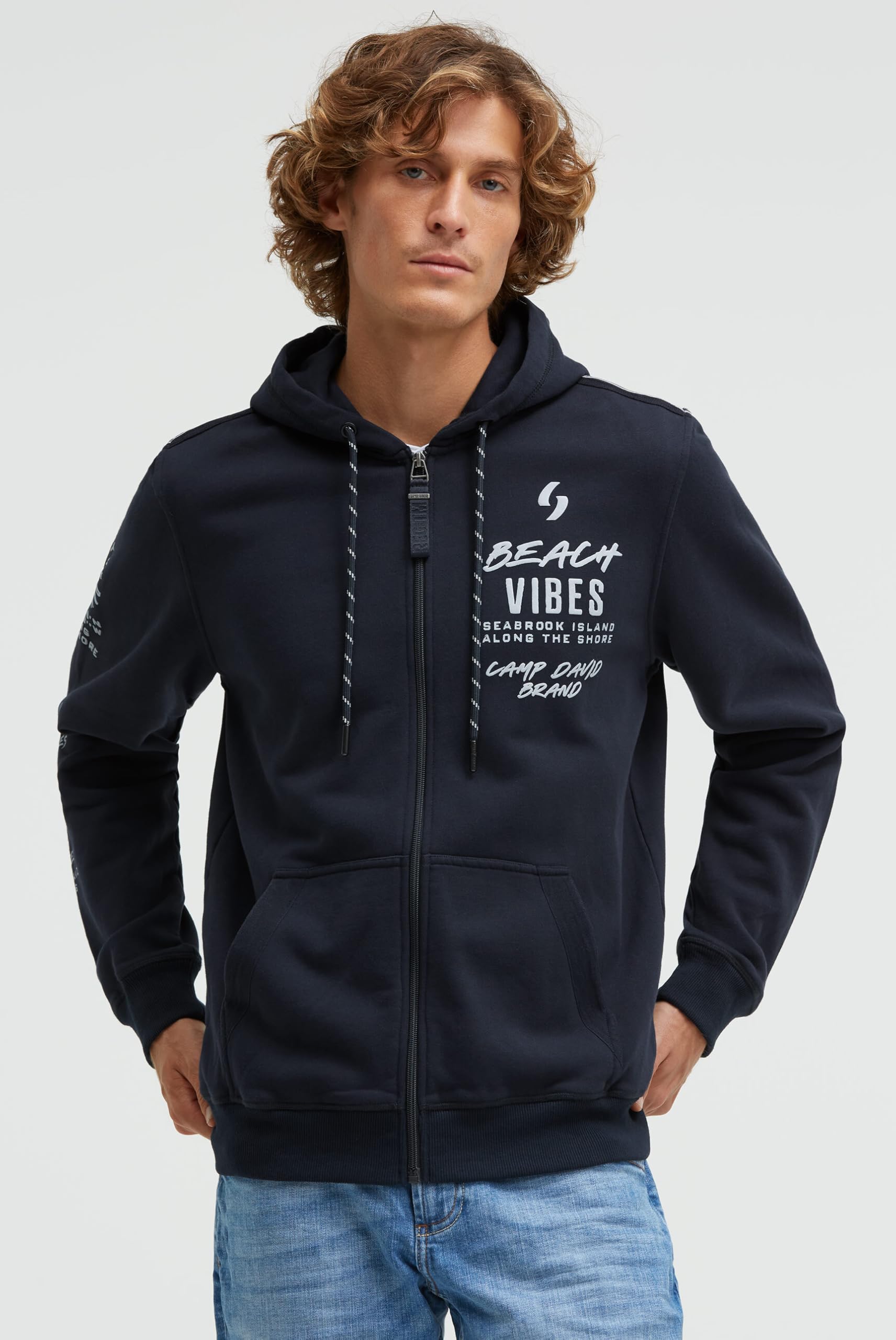 Camp David Herren Kapuzensweatjacke mit Ärmel-Print