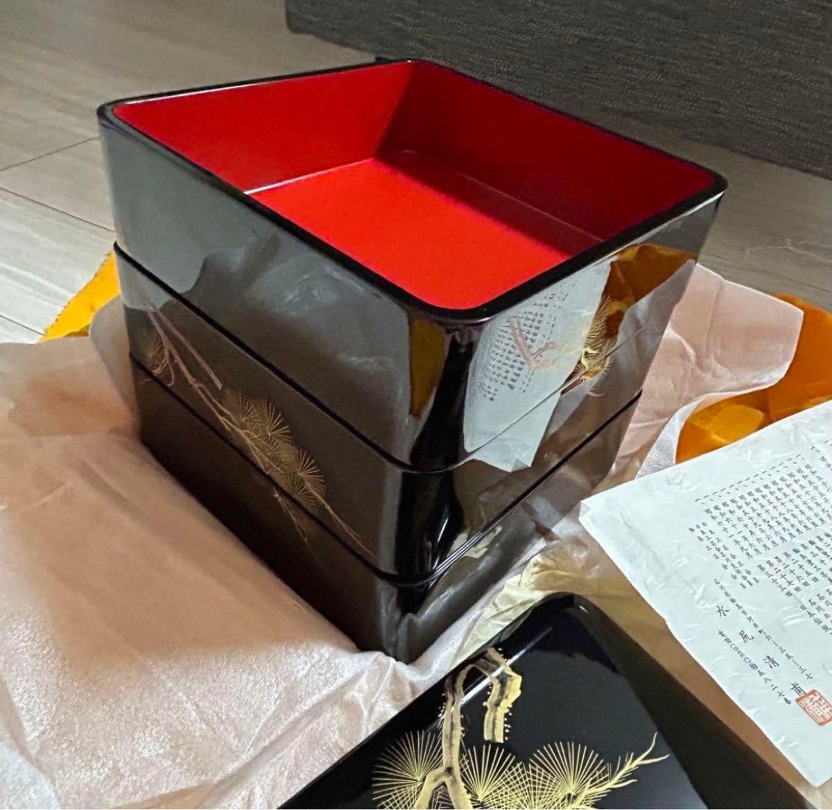 茶道具 輪島塗 天然木製 黒塗 金彩蒔絵 二段重箱 内朱共箱 茶道具 輪島塗 天然木製 黒塗 金彩蒔絵 二段重箱 内朱共箱