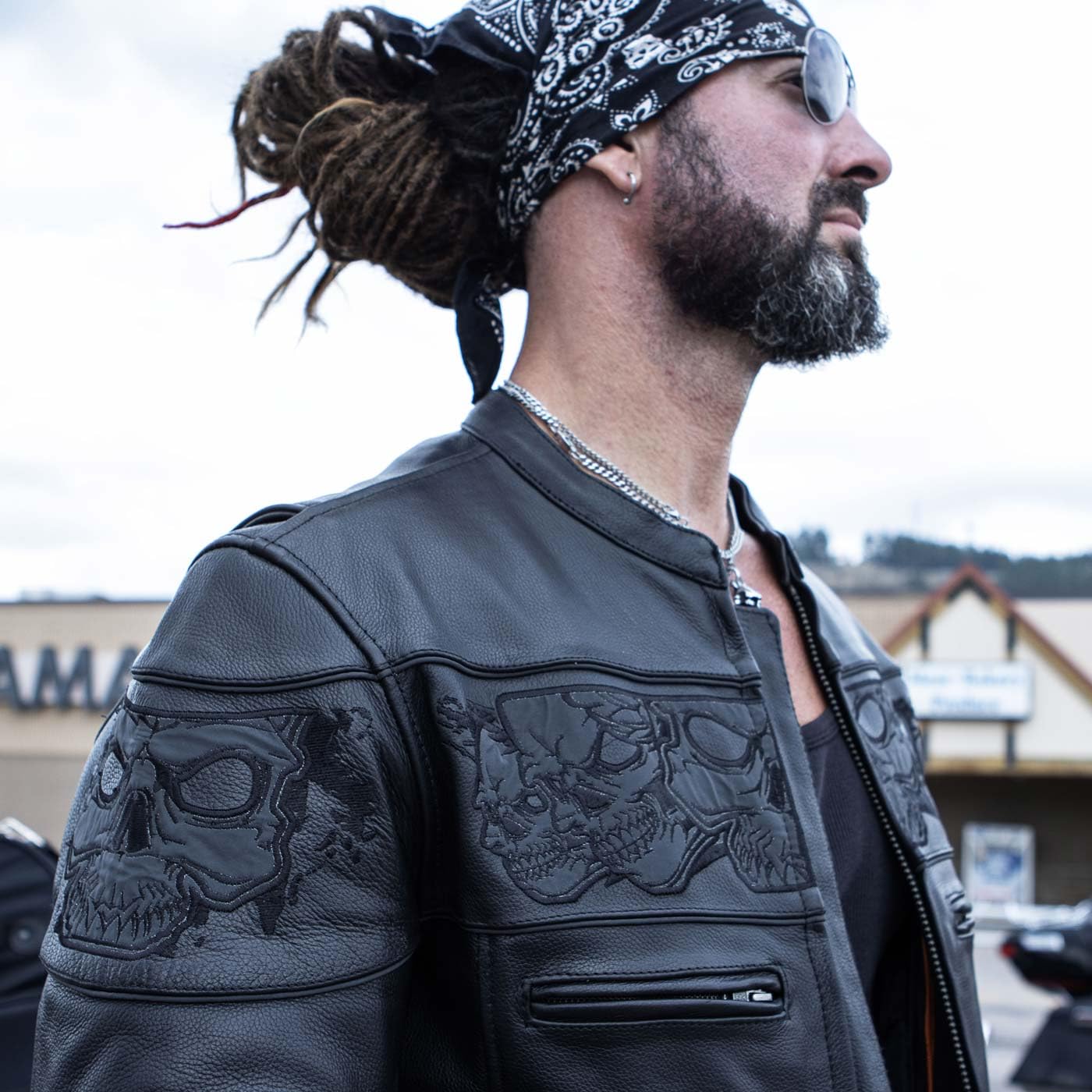 Milwaukee Leather MLM1500 Mens Crossover Black Leather Scooter Jacket with Reflective Skulls — view 7