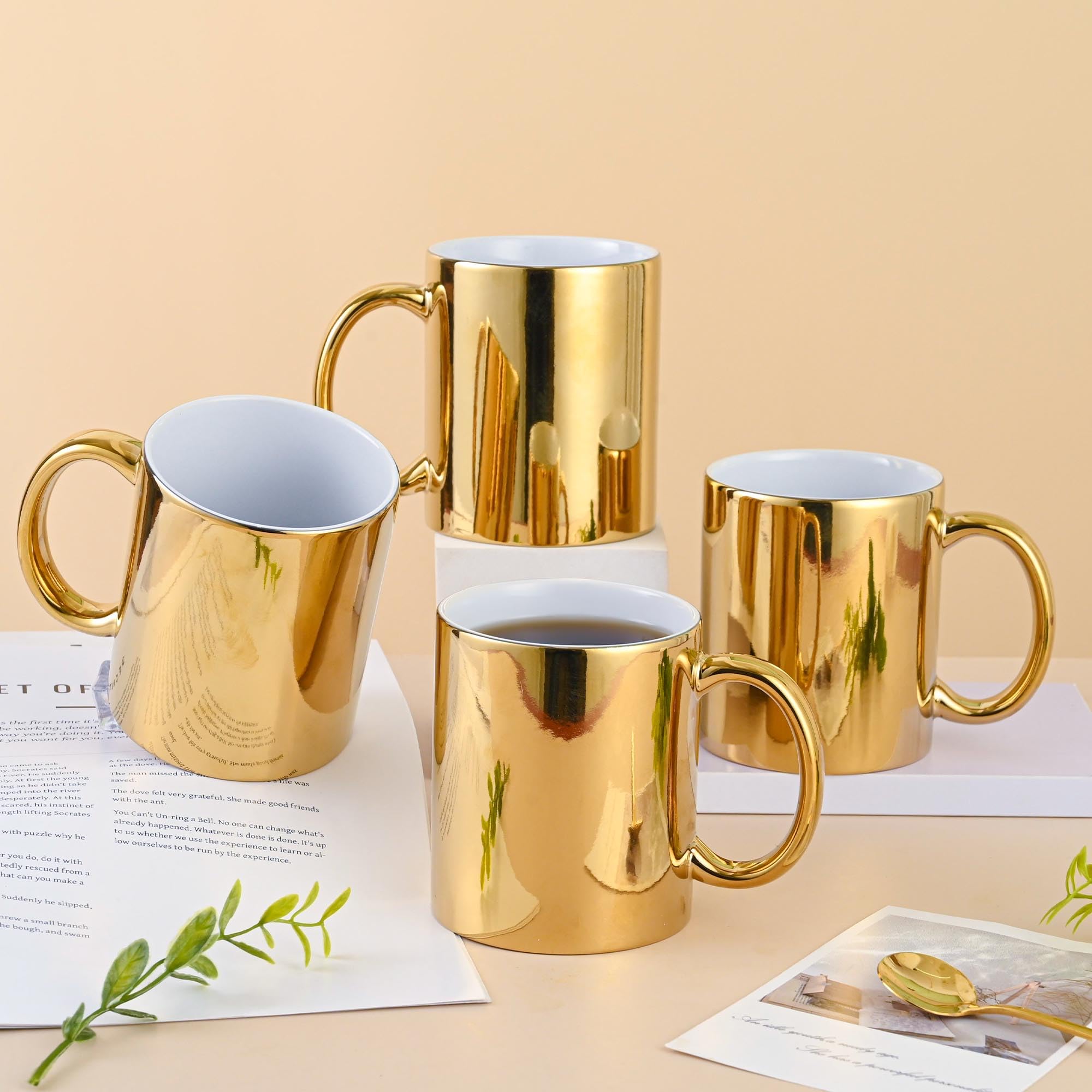 BYCNZB Kaffeetassen, goldfarben, Keramikbecher, Set mit 4 Keramiktassen für Kaffee, Tee, Kakao (340 ml)