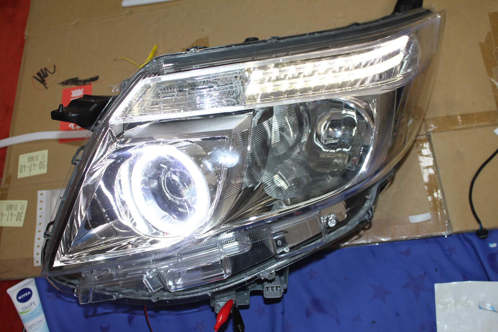 Amazon | ☆トヨタ ノア エスクァイア 80系 ZRR80 前期用 イカリング