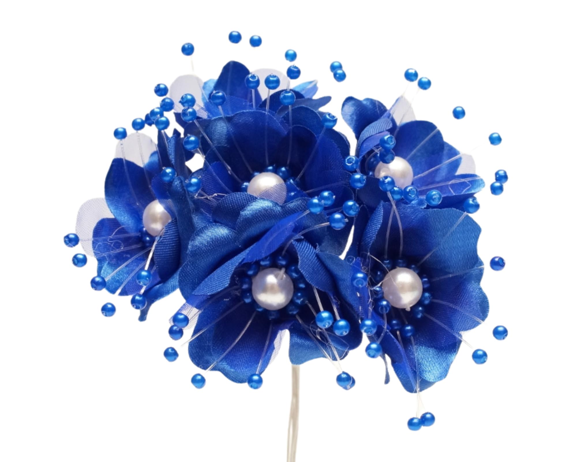 Fleurs artificielles en soie pour sublimer un gâteau de mariage ou un bandeau de baptême