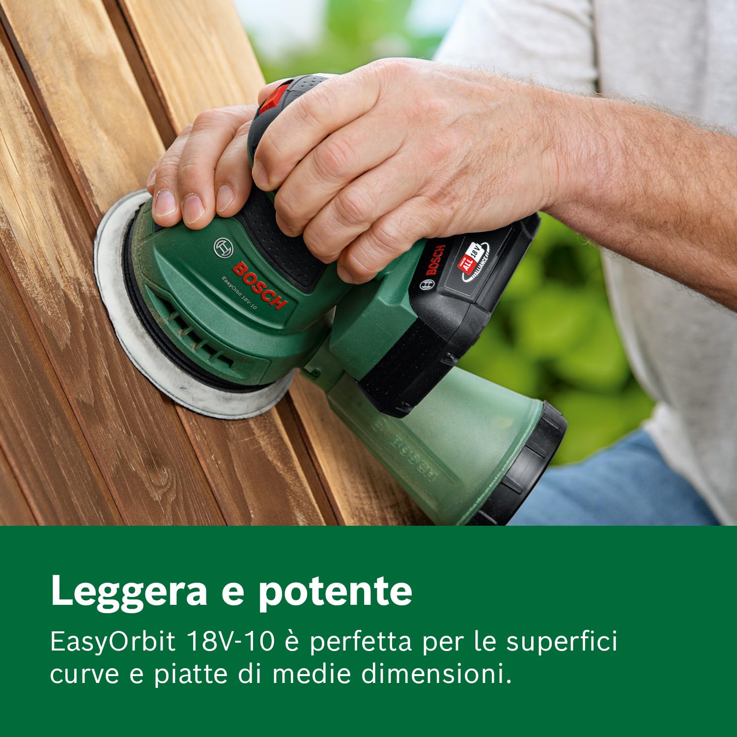 Bosch Levigatrice rotoorbitale a batteria EasyOrbit 18V-10 (Levigatura su superfici in legno, laccate e verniciate di piccole e medie dimensioni; diametro: 125 mm; batteria da 2.0Ah e caricabatteria)