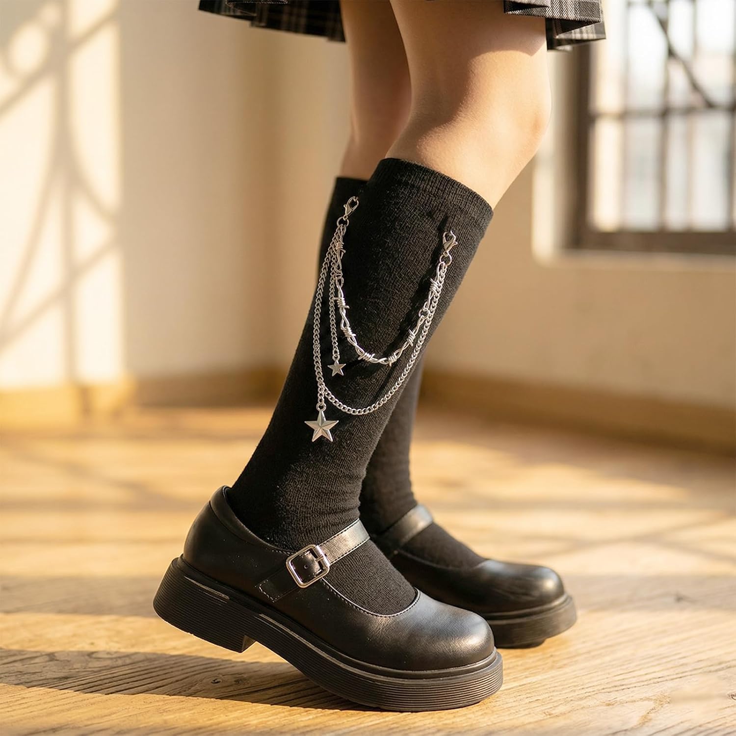 2 Pack Shoe Charms Boot Chains Charms Silver Bag Charm Shoelaces Chains Punk Boot Accessories with Heart Decorative Chain Accessories for Punk Boots Goth Shoes Bag Handbags Pants Decoration