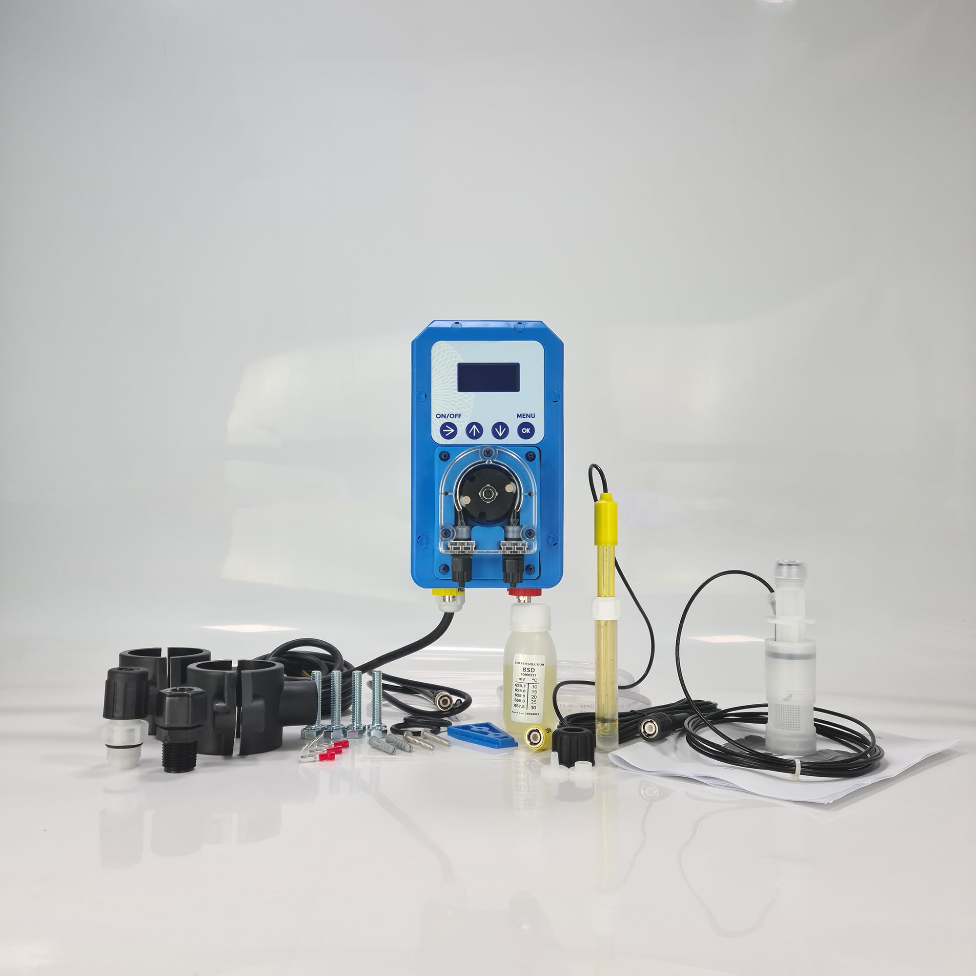 Dosificador automático programable de Nivel de Cloro (Redox) para Piscinas. Bomba peristáltica con Lectura y Control de Cloro y sonda de Nivel del Producto dosificado.