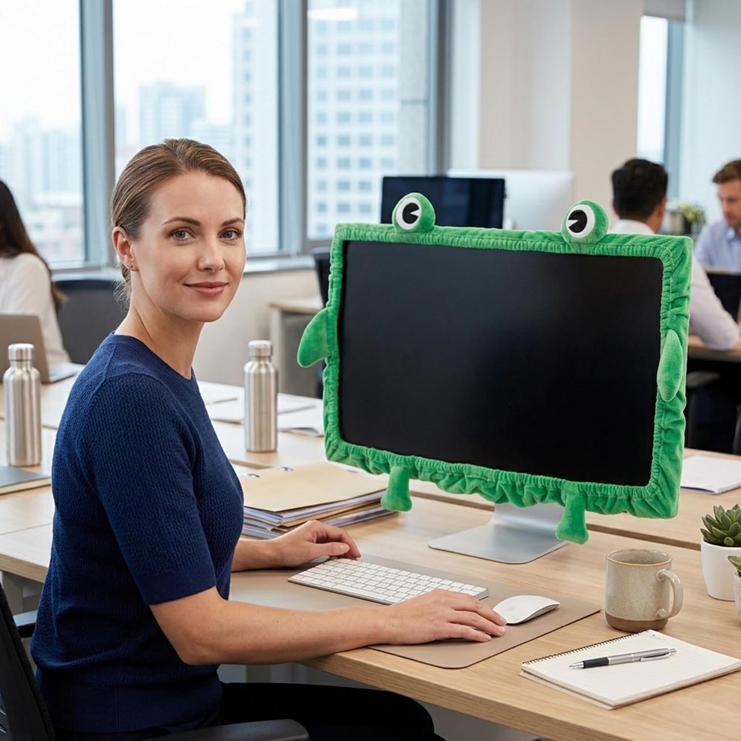 Frog Monitor Cover, 23–27 Inch Cute Green Computer Screen Bezel Cover, Stretch Polyester with Elastic Band, Easy Install Desk Decor for Home Office, 1-Pack
