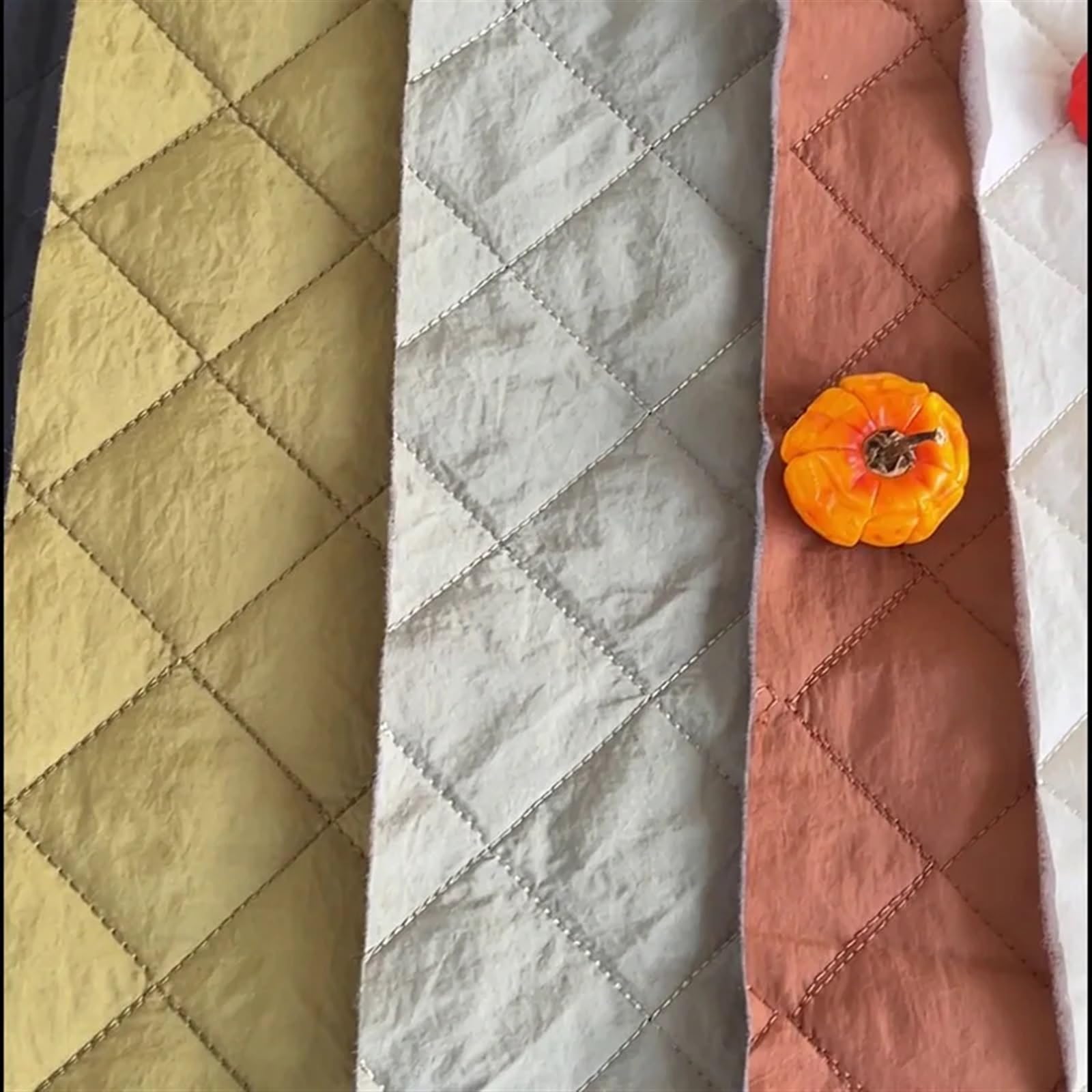 Tessuto cotone Tessuto trapuntato in cotone e lino, fai da te, cucito, patchwork, tre strati, for cappotto imbottito, giacca, casa, abbigliamento per Ricamo(White,100X150CM)