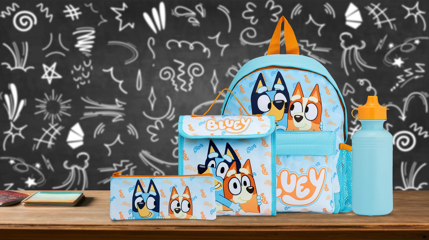 Bluey Ensemble sac à dos 4 pièces avec sac à déjeuner, bouteille d'eau et trousse à crayons, cartable pour garçons avec poche kangourou et côté en maille, pour enfants de 2 à 7 ans