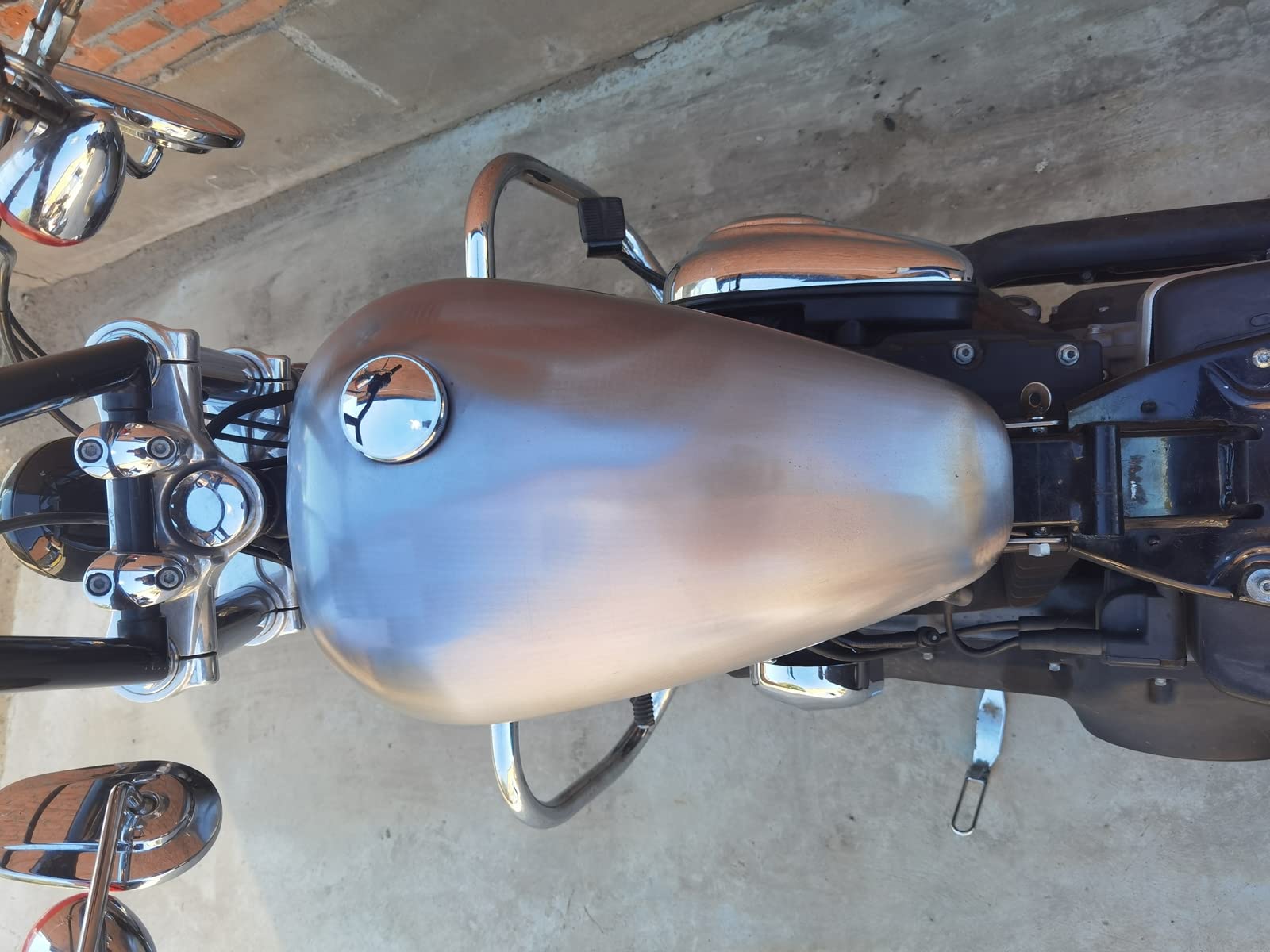 Motocykl 14L Srebrny Zbiornik Paliwa Benzyny Gazu Ręcznie Dla Harley Dyna 1999-2003