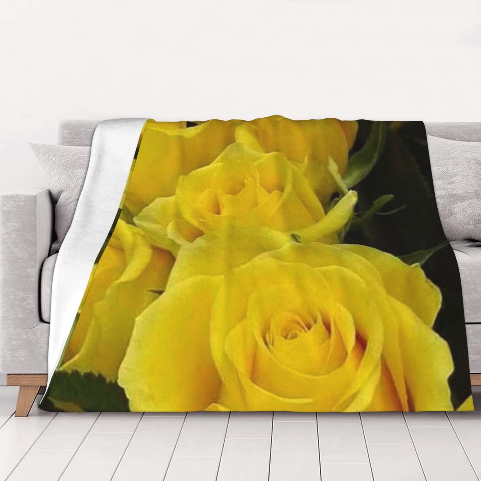 Couverture en flanelle roses jaunes chaude contre le froid nocturne