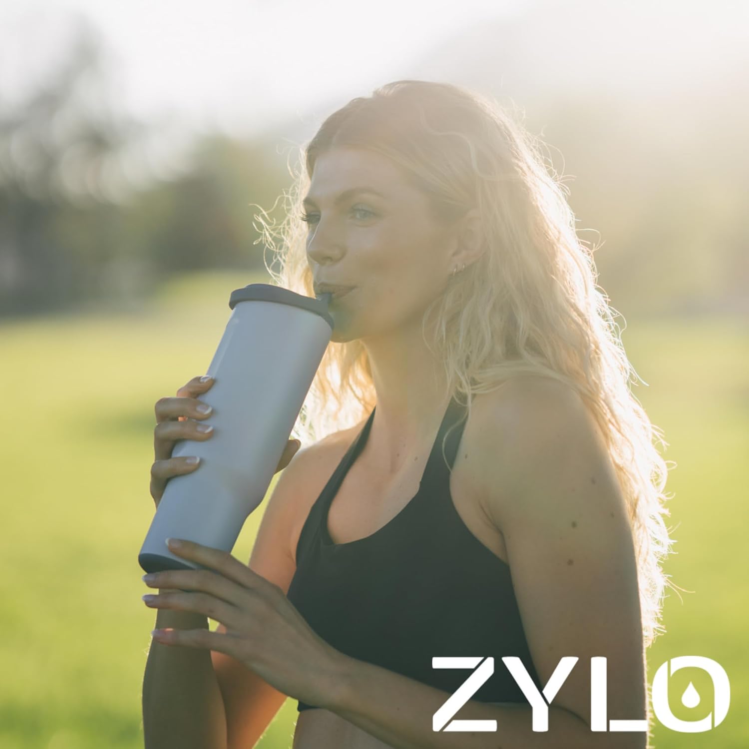 Zylo 32oz Stainless Steel Water Bottle with Wrinkle-Resistant Straw & Leak-Proof Lid - Insulated Tumbler with Open Handle, BPA-Free - 12hr Hot/24hr Cold for Travel & Daily Use - Lavendar Fields