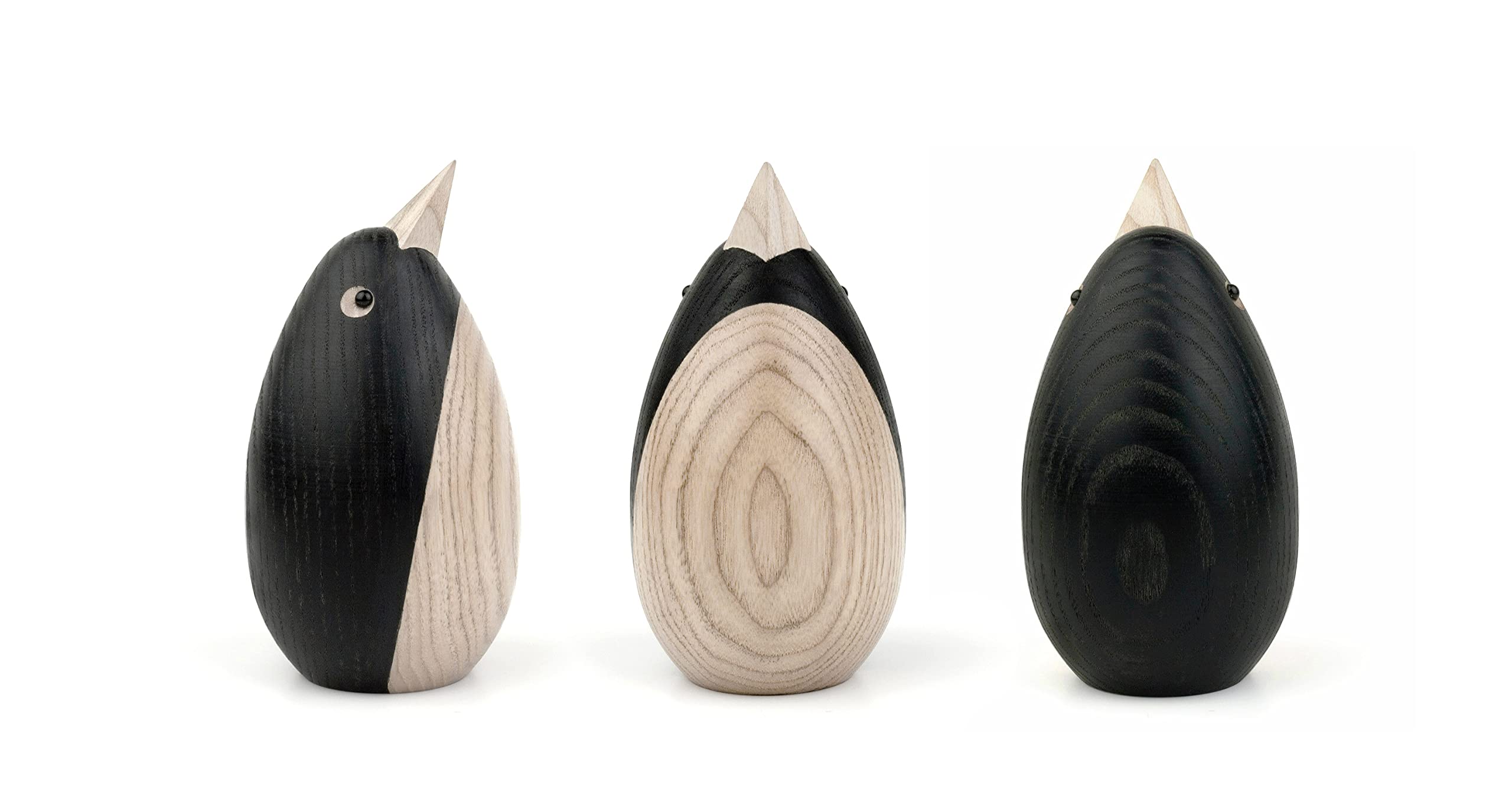 Dekofigur - Holzfigur - Penguin - Pinguin - Eschenholz - von Hand gefertigt - Maße (ØxH): 4,7 x 8,5 cm - 1 Stück