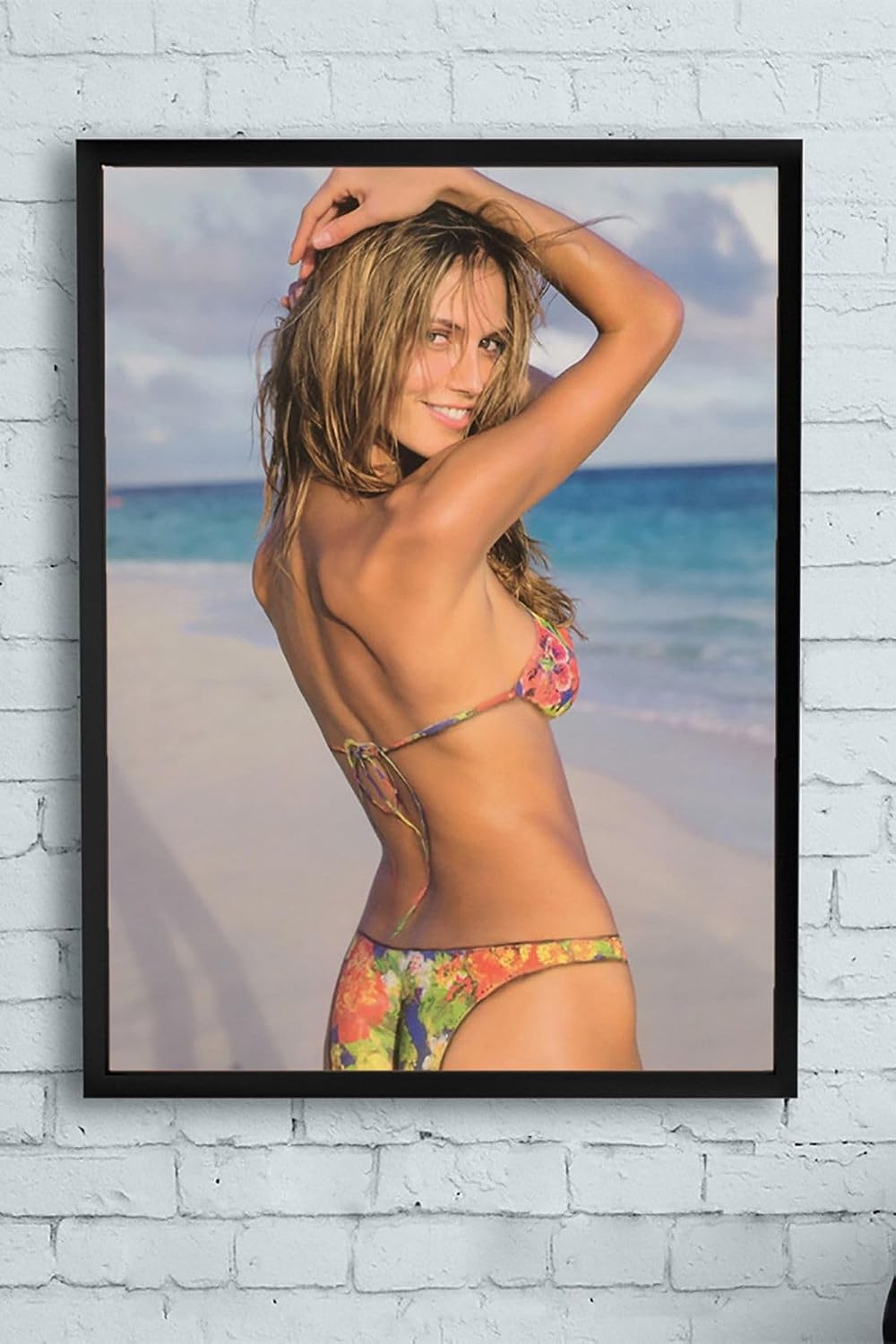 Postermanya (pster12112) Marisa Miller Çerçeveli Tablo (30 X 40cm)