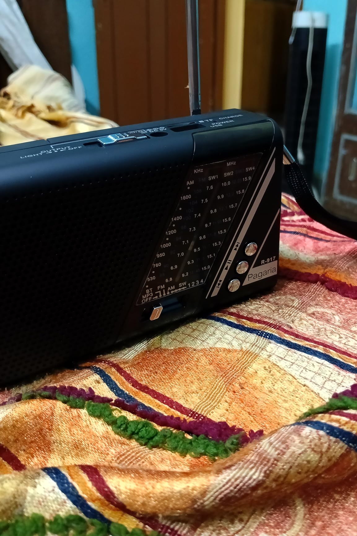 PAGARIA Portable FM/AM/SW Radio with 5 Watts Sound, Bluetooth/USB/TF ...