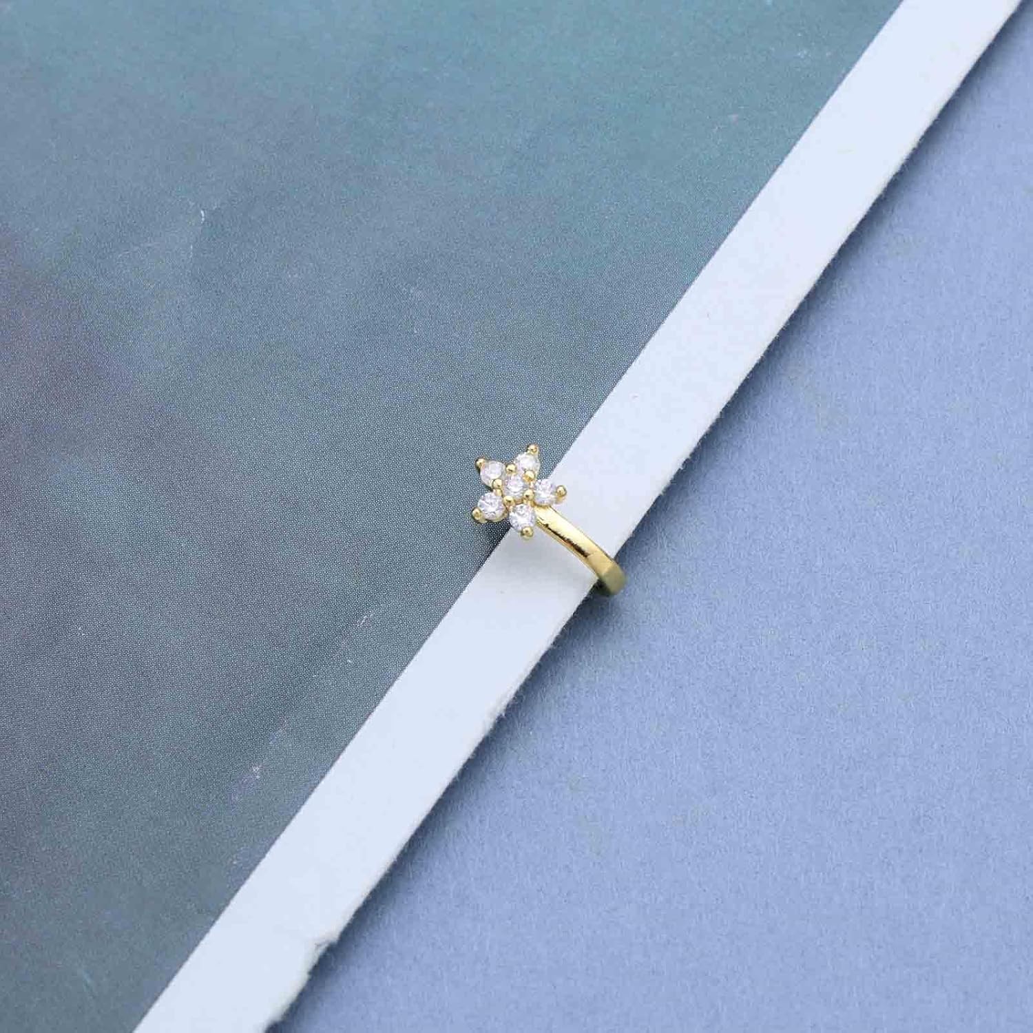 Vintage Crystal Star Nose Ring - Gold Rhinestone Stud Boho Cz No Piercing Hoop Clip on Nose Ring Jewelry for Women - Image 3