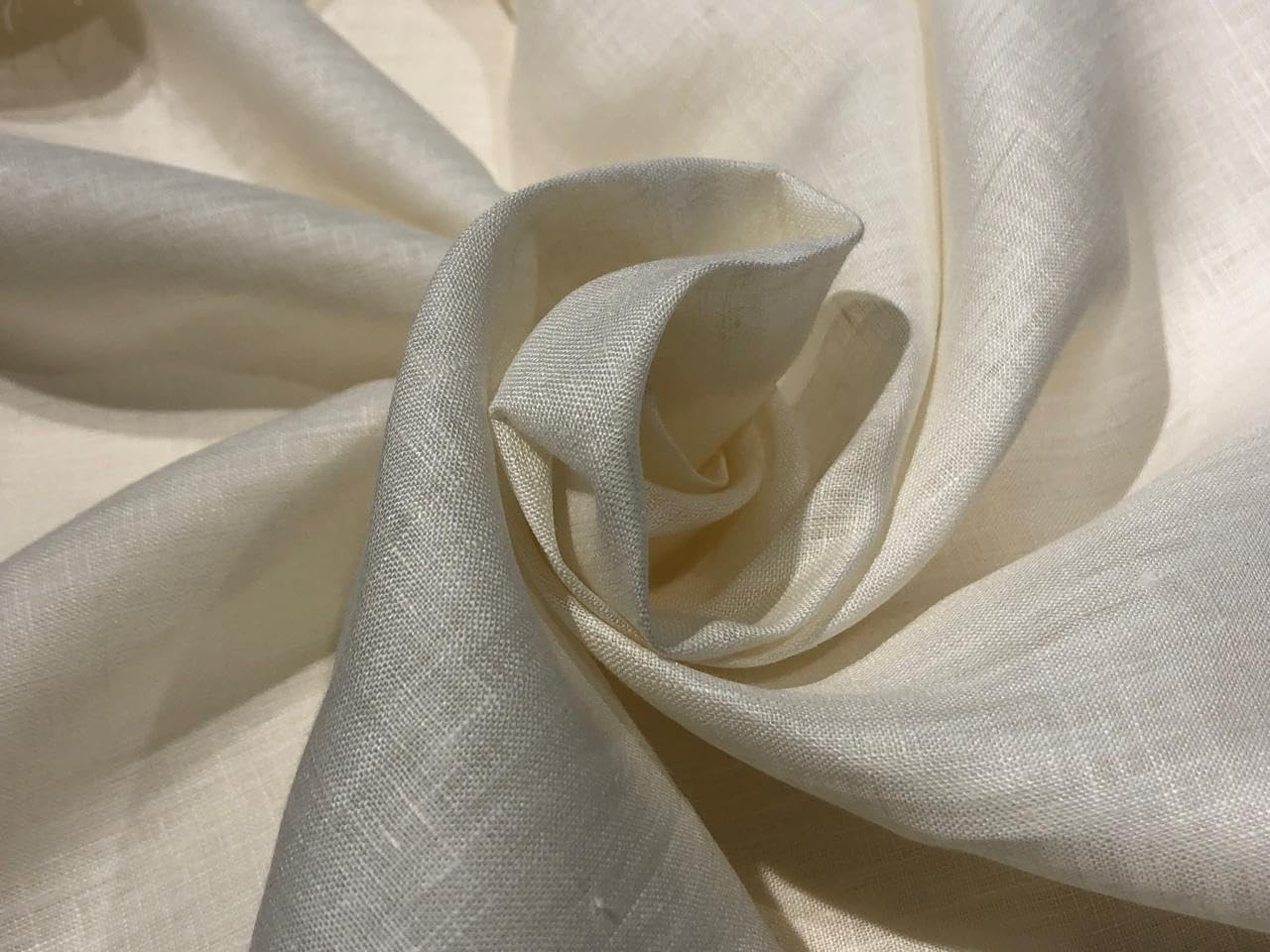 Tissu Lea pur lin esprit vintage années 80 pour créations uniques