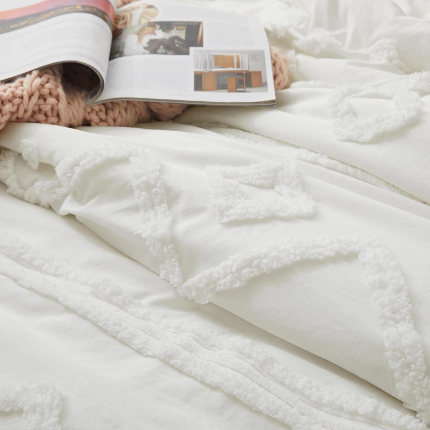 Oli Anderson White Queen Comforter Set, 3 Pieces Tufted Bedding Set, Boho Shabby Chic Comforter with 2 Pillowcases (Cloud White,Queen) - Image 3