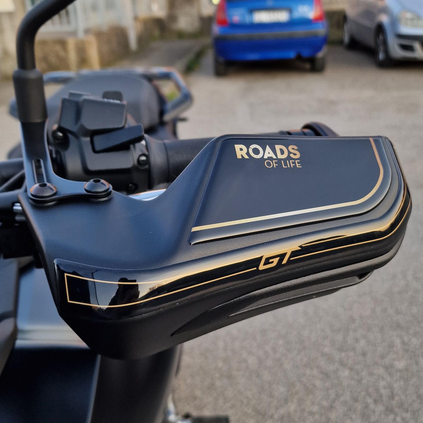 Resin Bike Kit Autocollant Moto Compatibles avec Yamaha Tracer 9 GT 2025-2026. Protection Grip de Réservoir, Bout de Carénage Moto Contre Les Chocs et Les Éraflures. Autocollant 3D Made in Italy