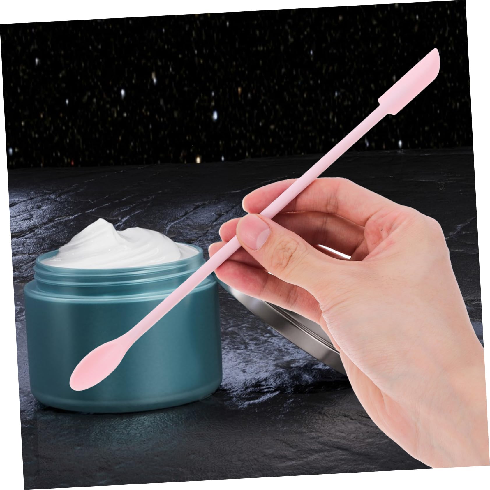 HOLIDYOYO 3pcs Silicone Beauty Spatula Set Makeup Lotion Scraper for Cosmetics Skincare Body Lotion Shampoo Conditioner Reusable Comfortable