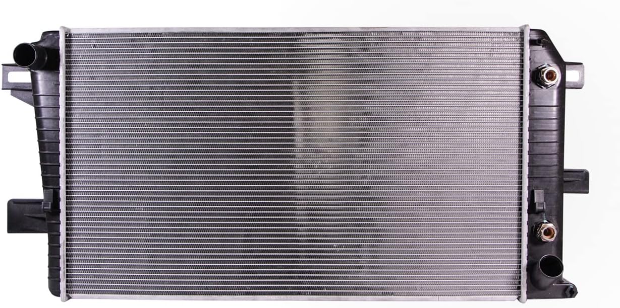 New Replacement Radiator for 89018318 GMC Chevrolet with 6.6L Diesel 2001-2005