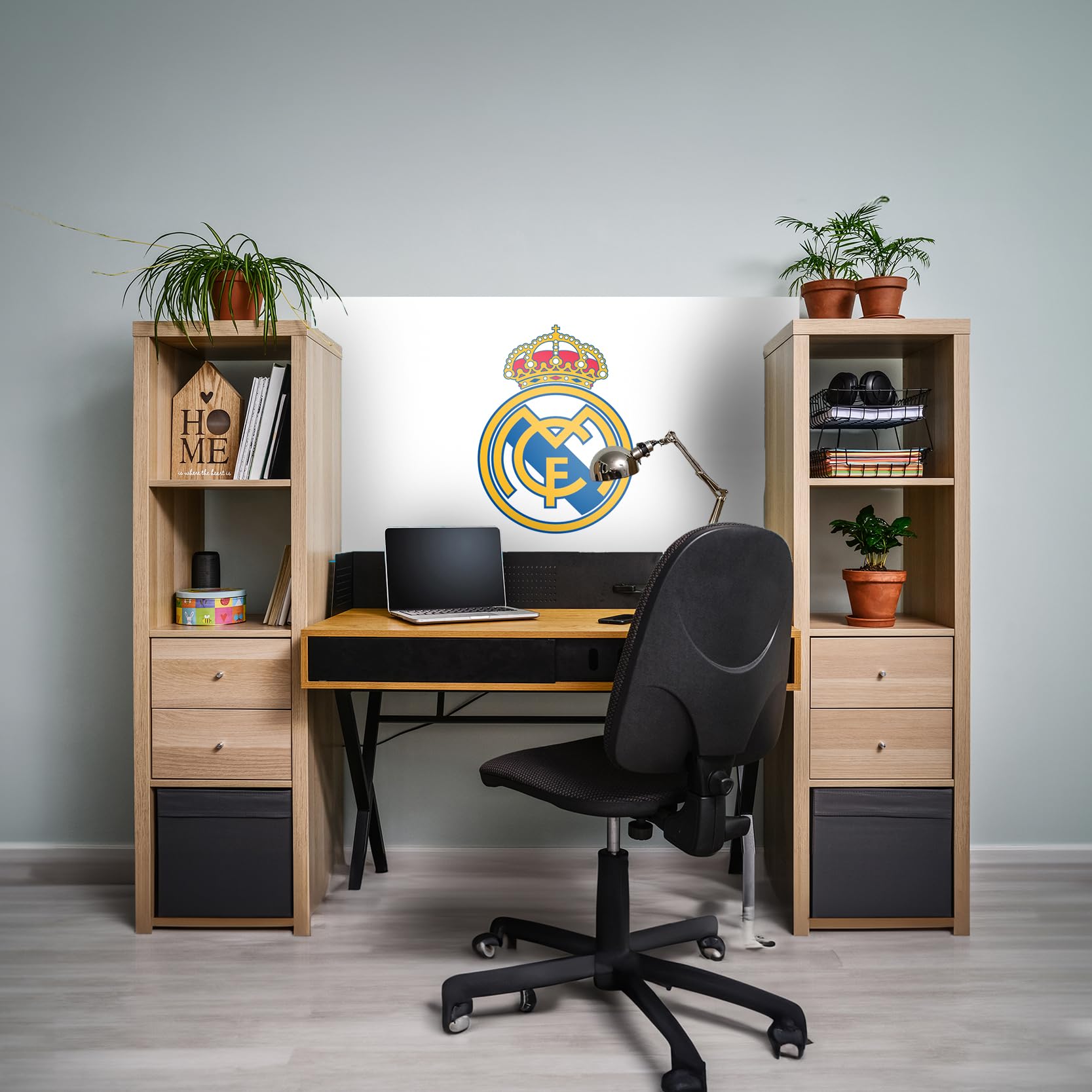 Real Madrid Licencjonowany Dekoracyjny Naklejka Ścienna Winylowa 65x40 cm