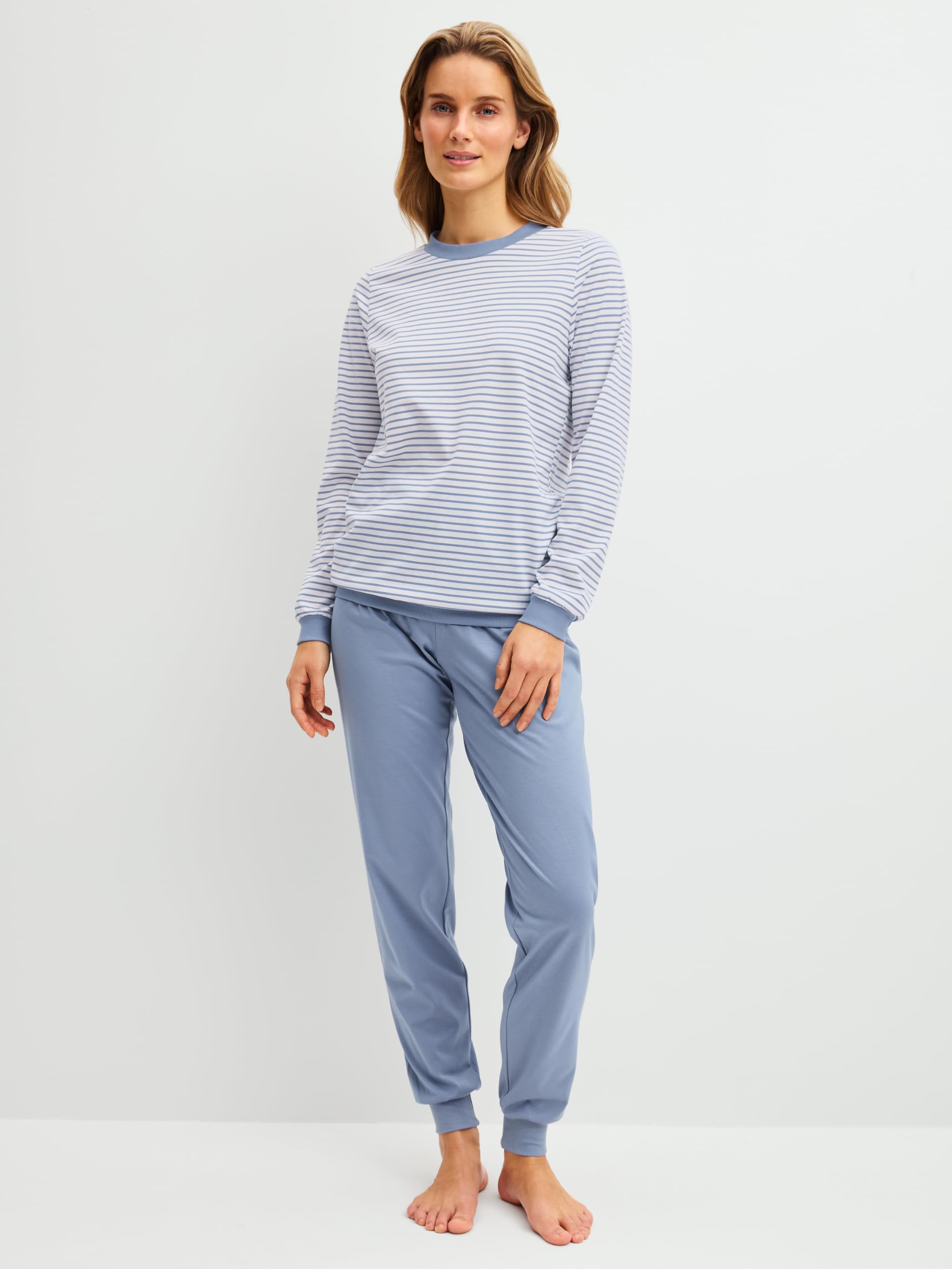 CALIDA Graphic Nights Bündchen-Pyjama Damen, weich, pflegeleicht, elastischer Hosenbund, softe Bündchen an den Abschlüssen